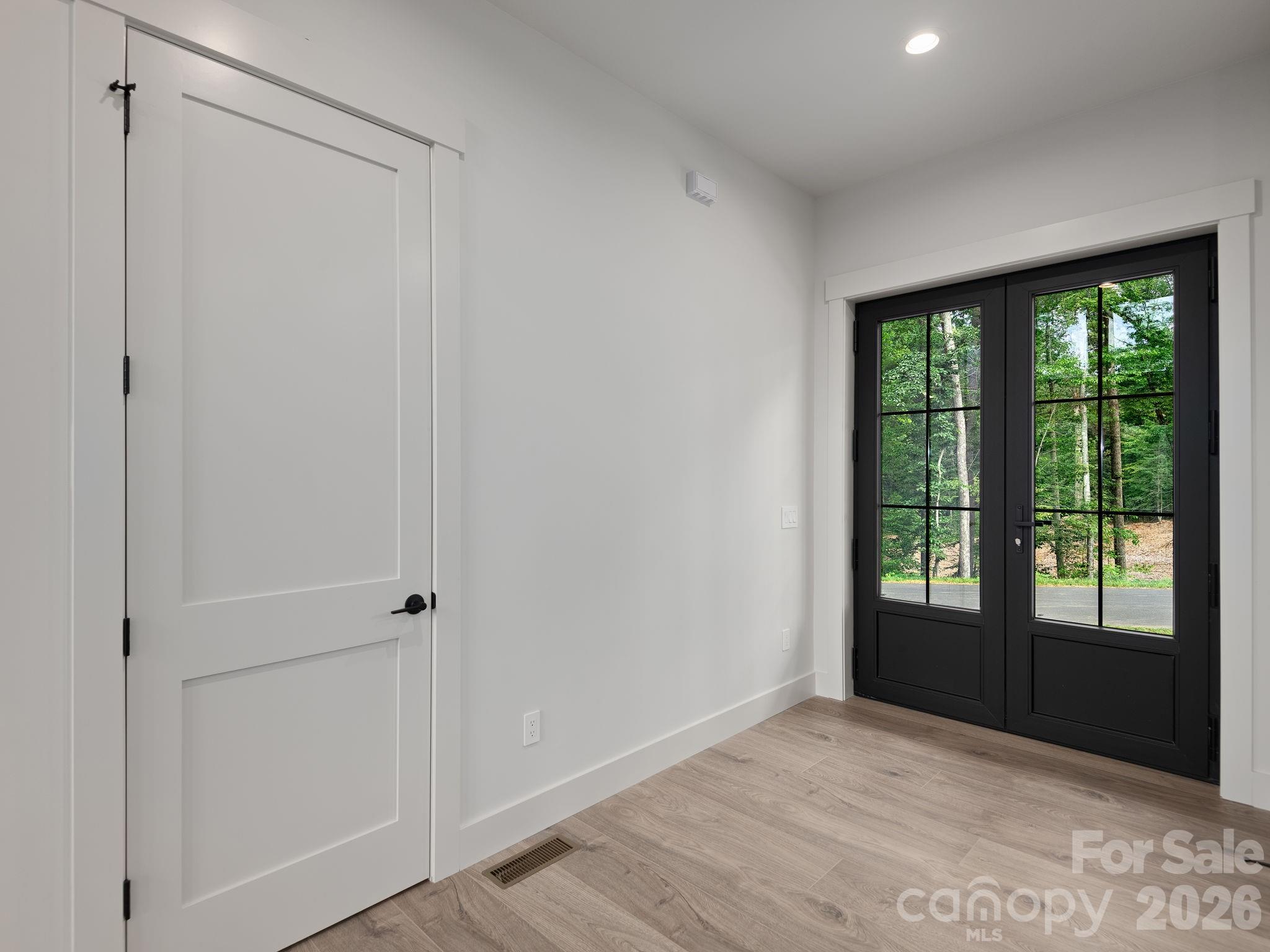 148 Reserve Way