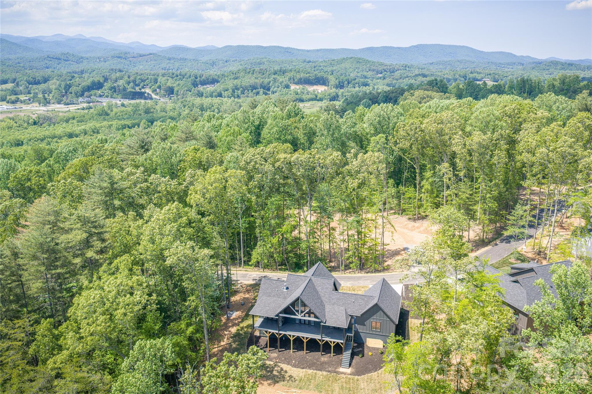 1901 Reserve - Residential