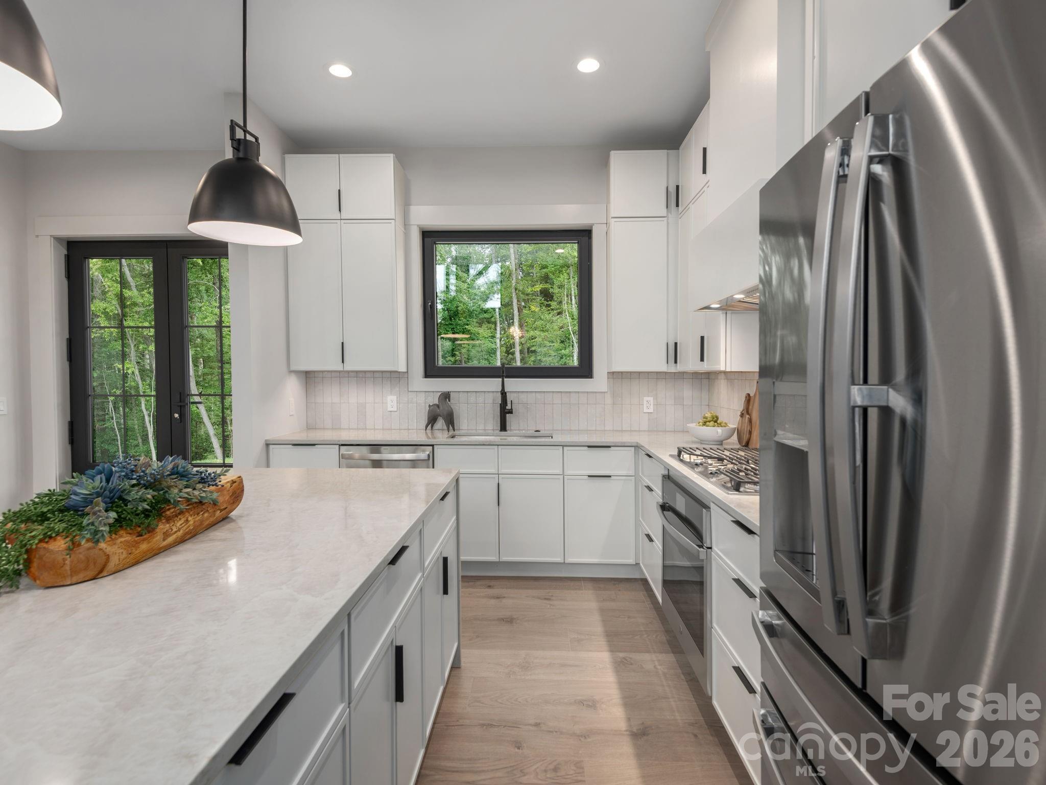 33 Reserve Rd, Hendersonville, NC, 28768, USA, 3 Bedrooms Bedrooms, ,3 BathroomsBathrooms,Residential,Active,33 Reserve Rd,4384004