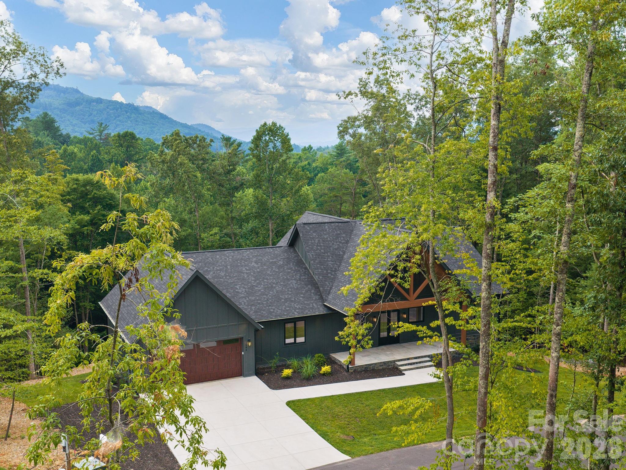33 Reserve Rd, Hendersonville, NC, 28768, USA, 3 Bedrooms Bedrooms, ,3 BathroomsBathrooms,Residential,Active,33 Reserve Rd,4384004