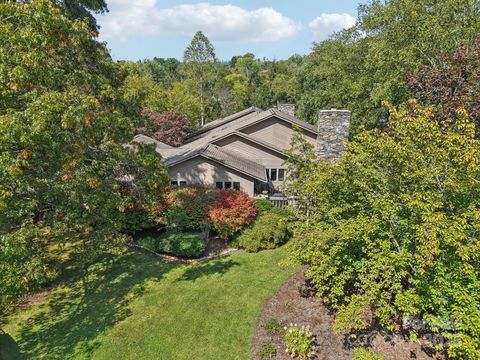 26 Clubside Drive Asheville NC 28804