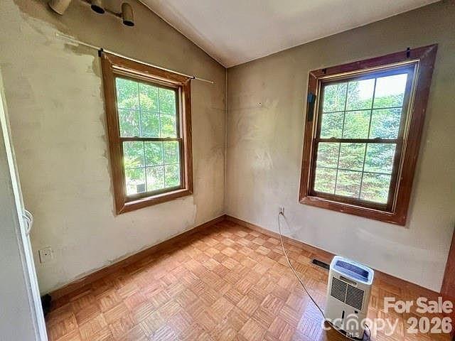 105 Chestnut Hill Road