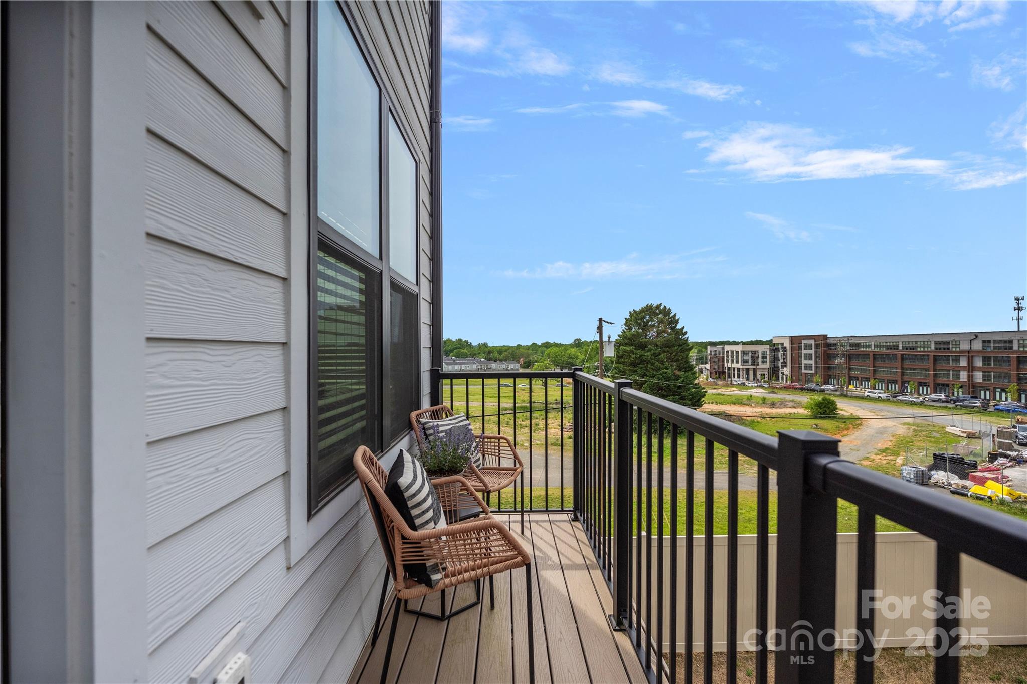 Tremont Station - Residential