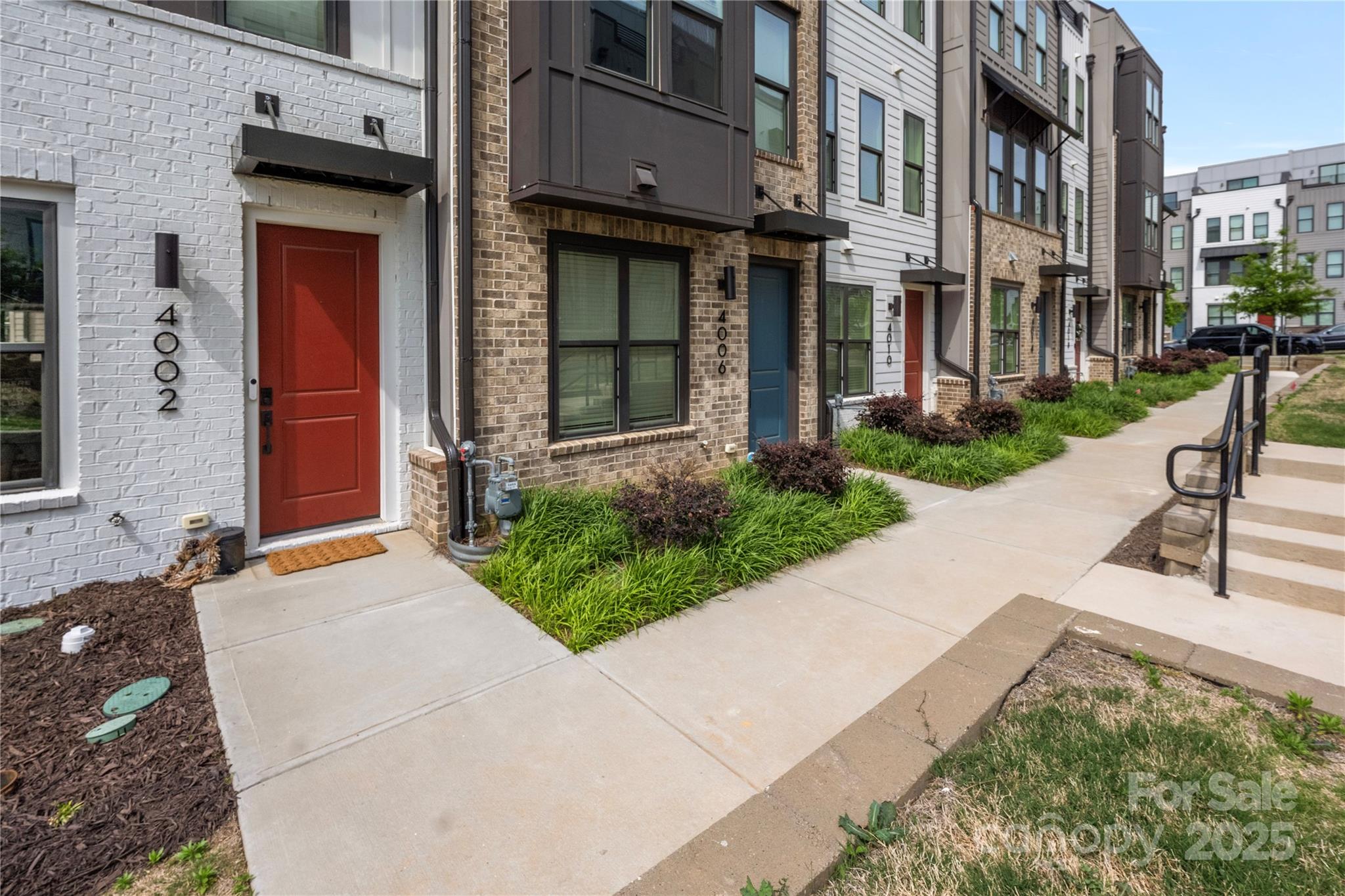 Tremont Station - Residential
