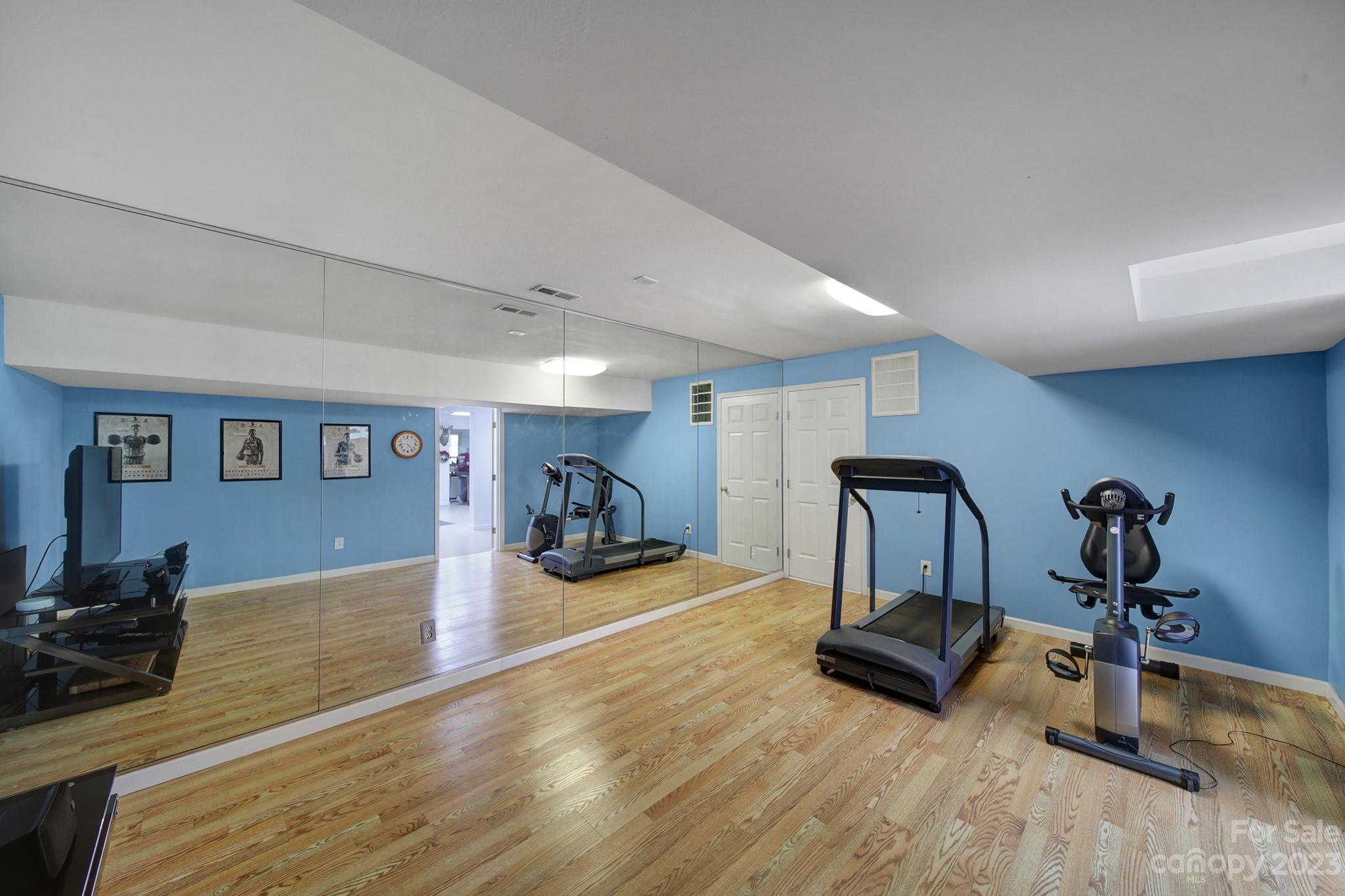 Sutton Place - Residential