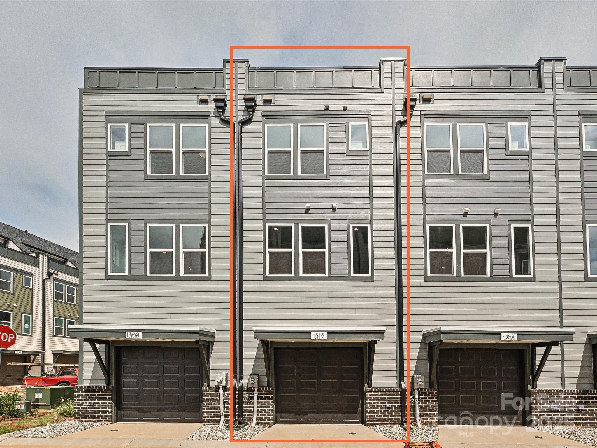 1312 Walter Taylor Way EQX0104