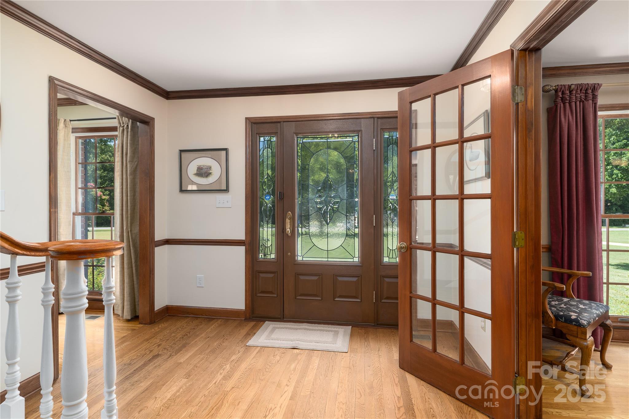 203 Queens Cove Road
