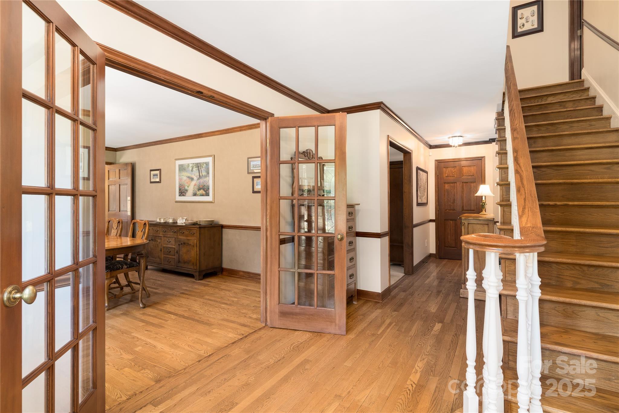 203 Queens Cove Road