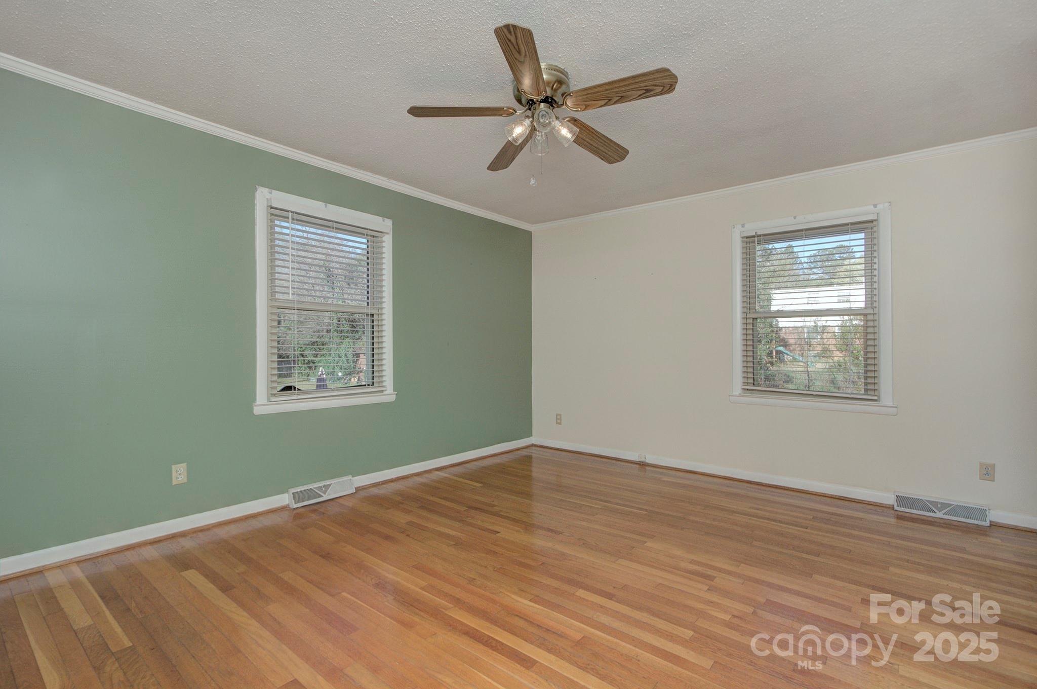 Country Club Heights - Residential