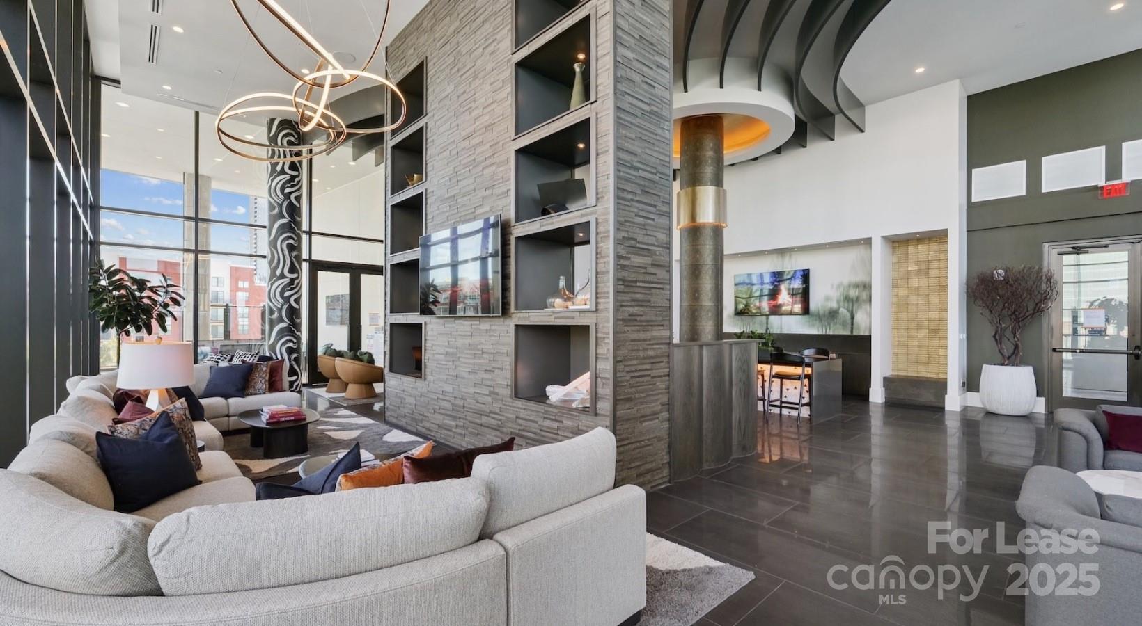 Downtown - Residential Lease