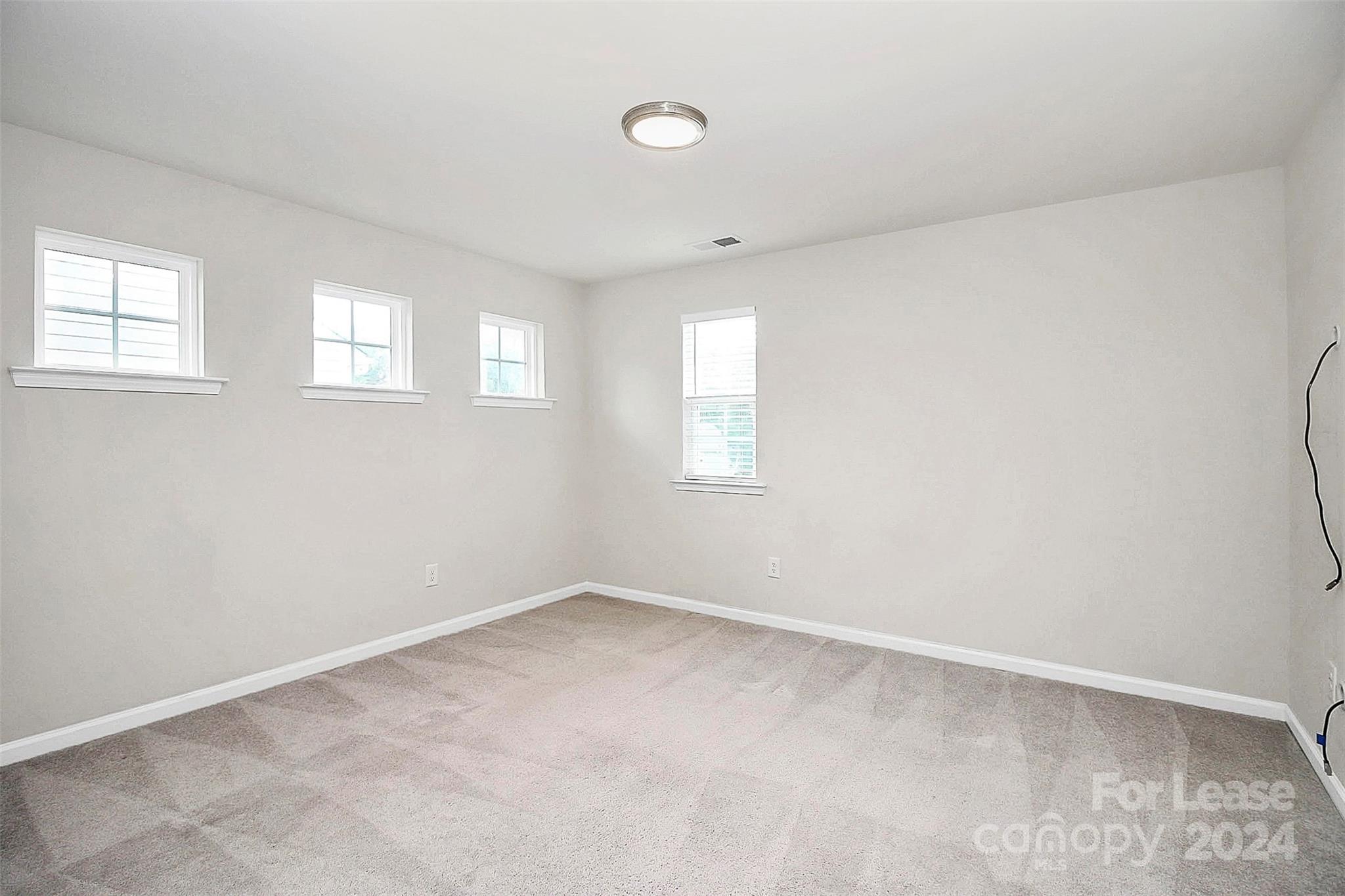 The Palisades - Residential Lease