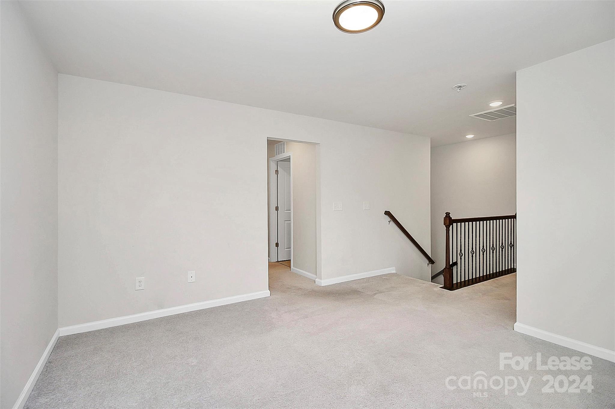 The Palisades - Residential Lease