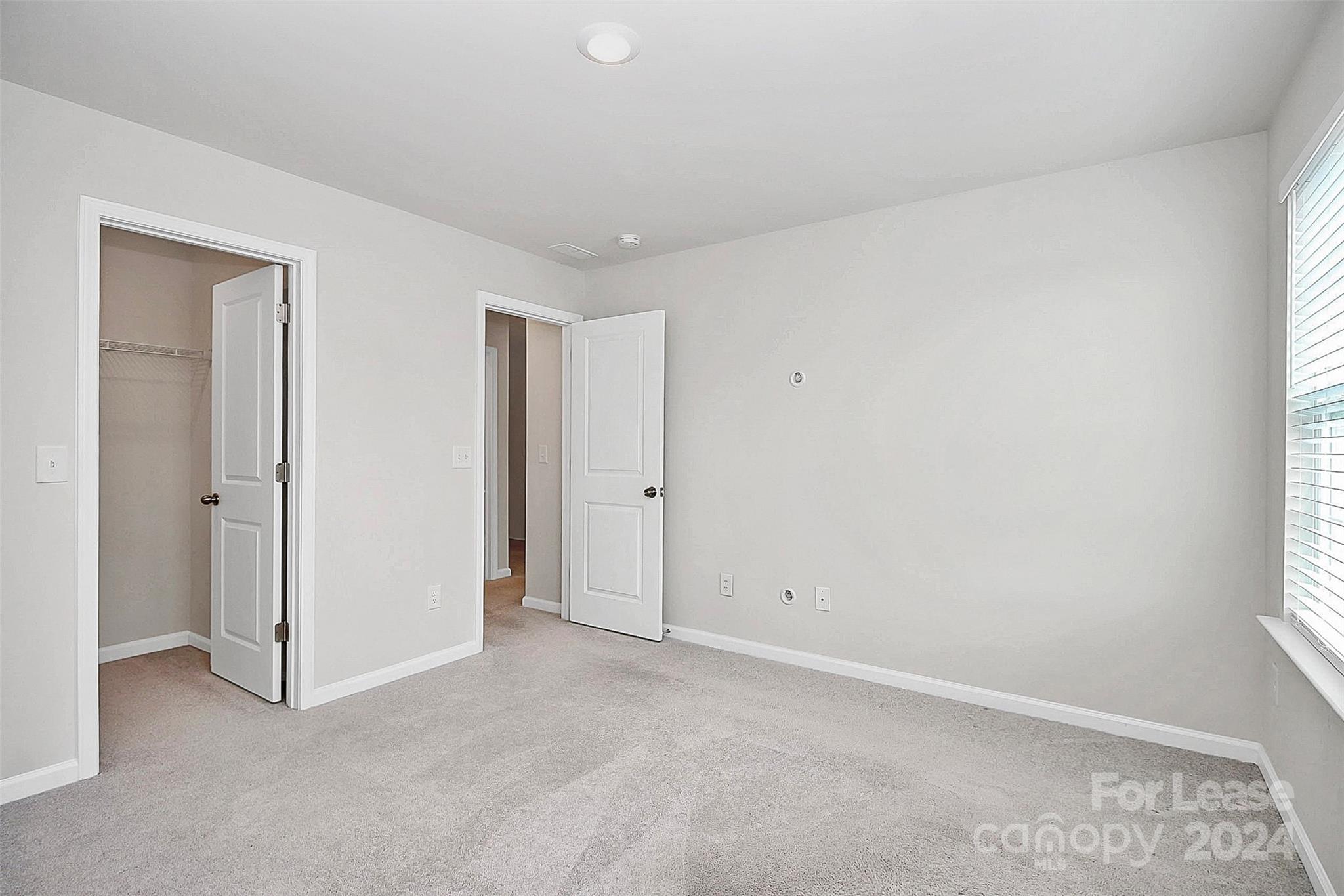 The Palisades - Residential Lease