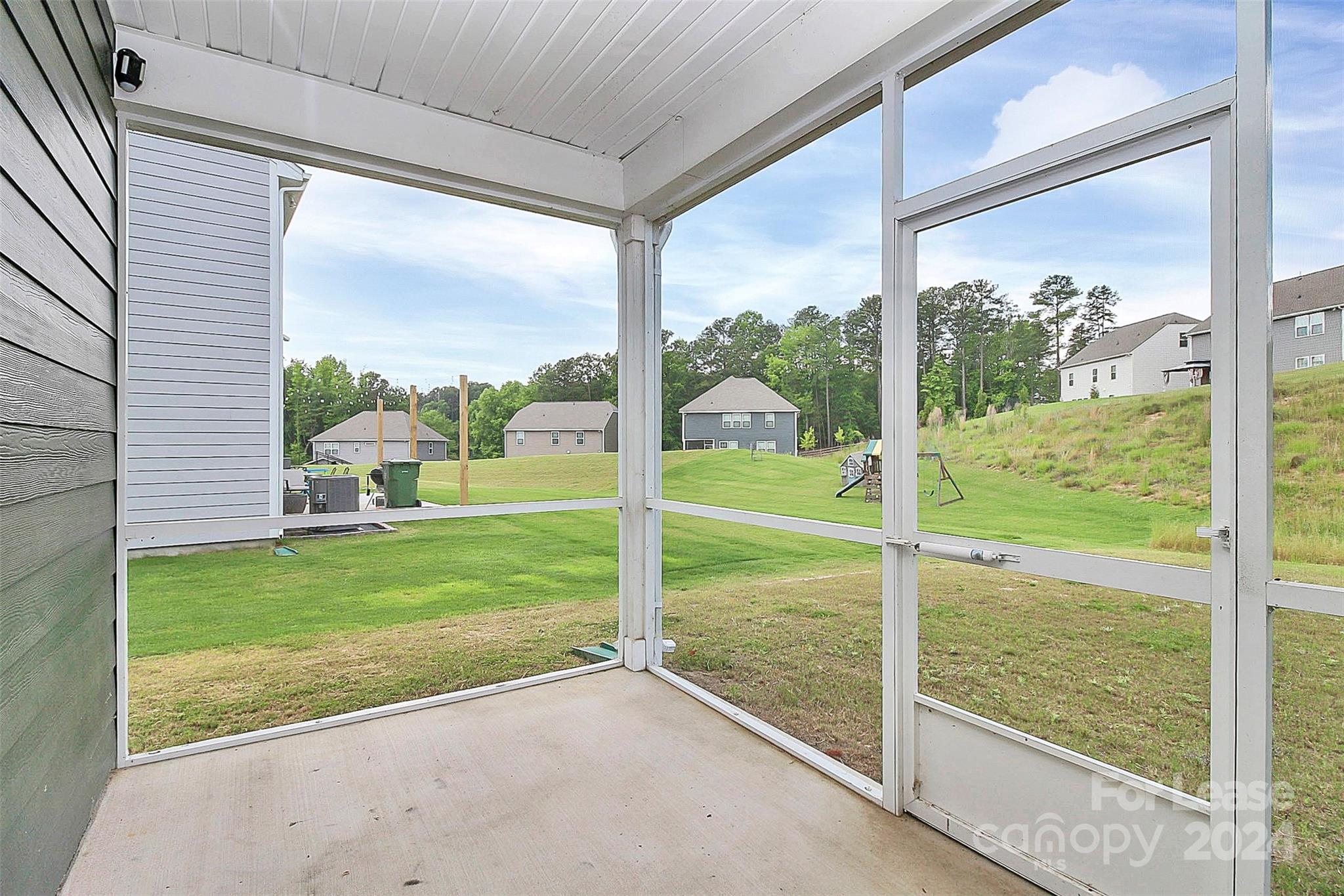 The Palisades - Residential Lease