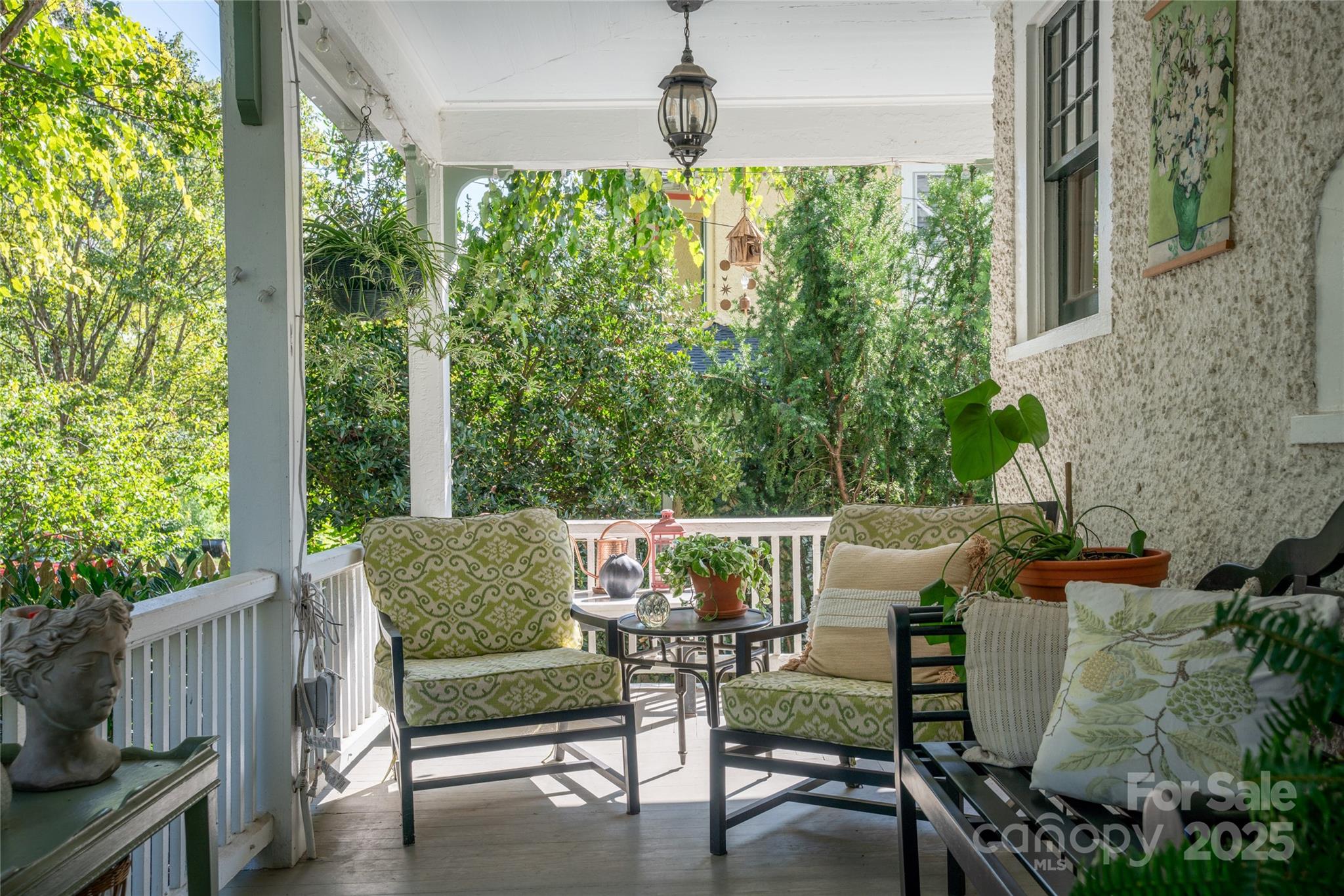 44 Watauga Street