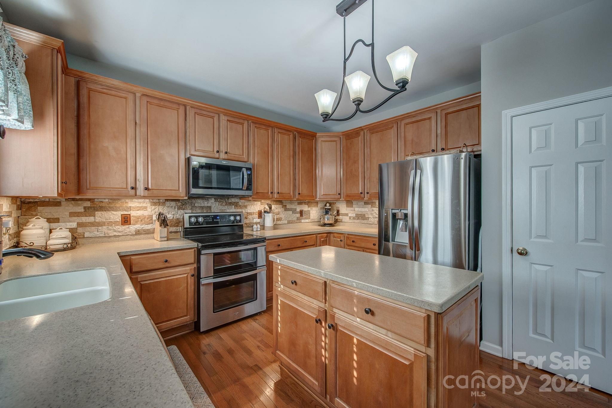 Belle Meade - Residential