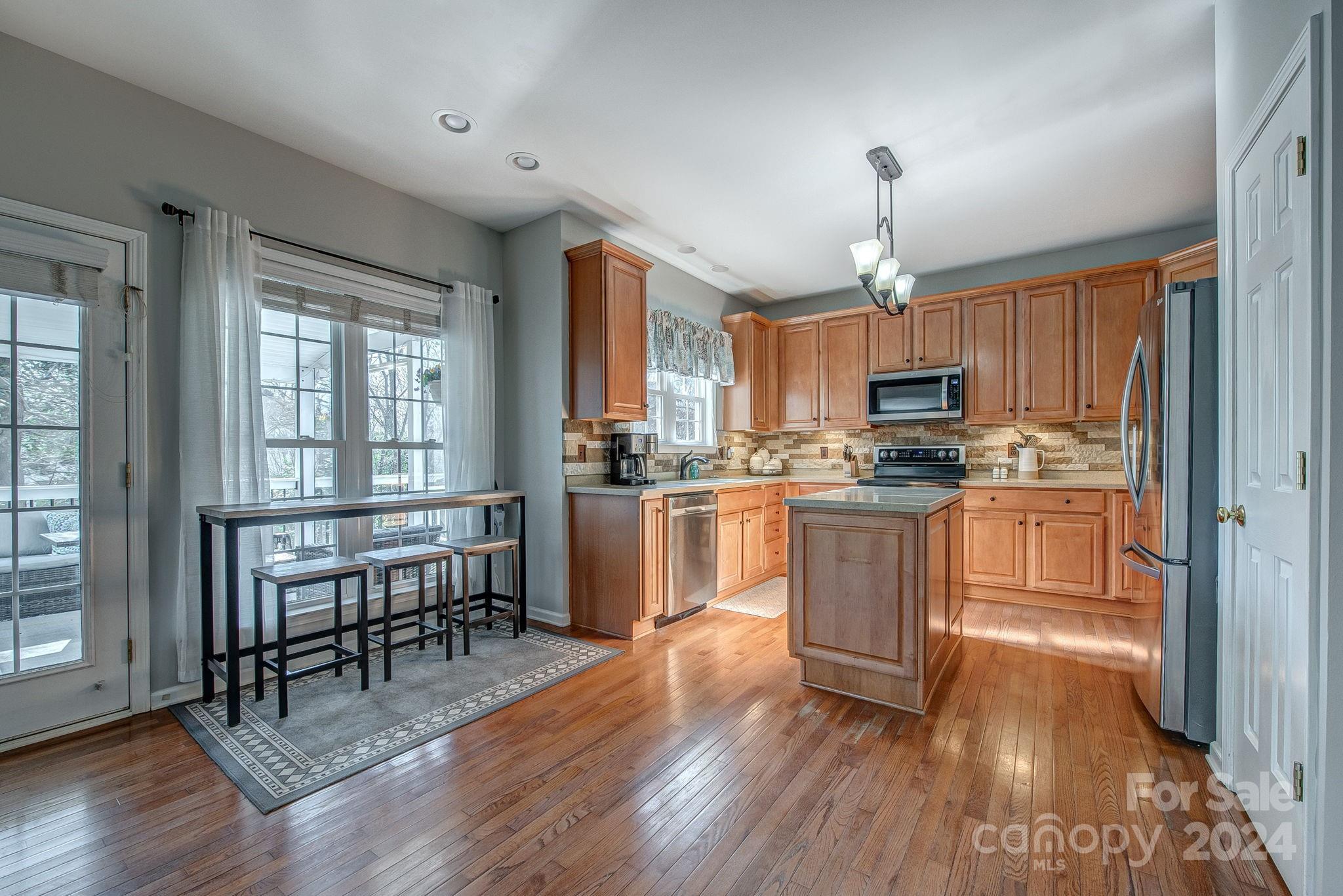 Belle Meade - Residential