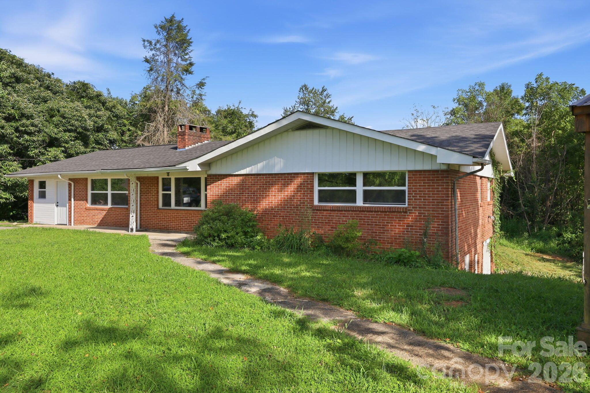 1496 Jenkins Valley Road
