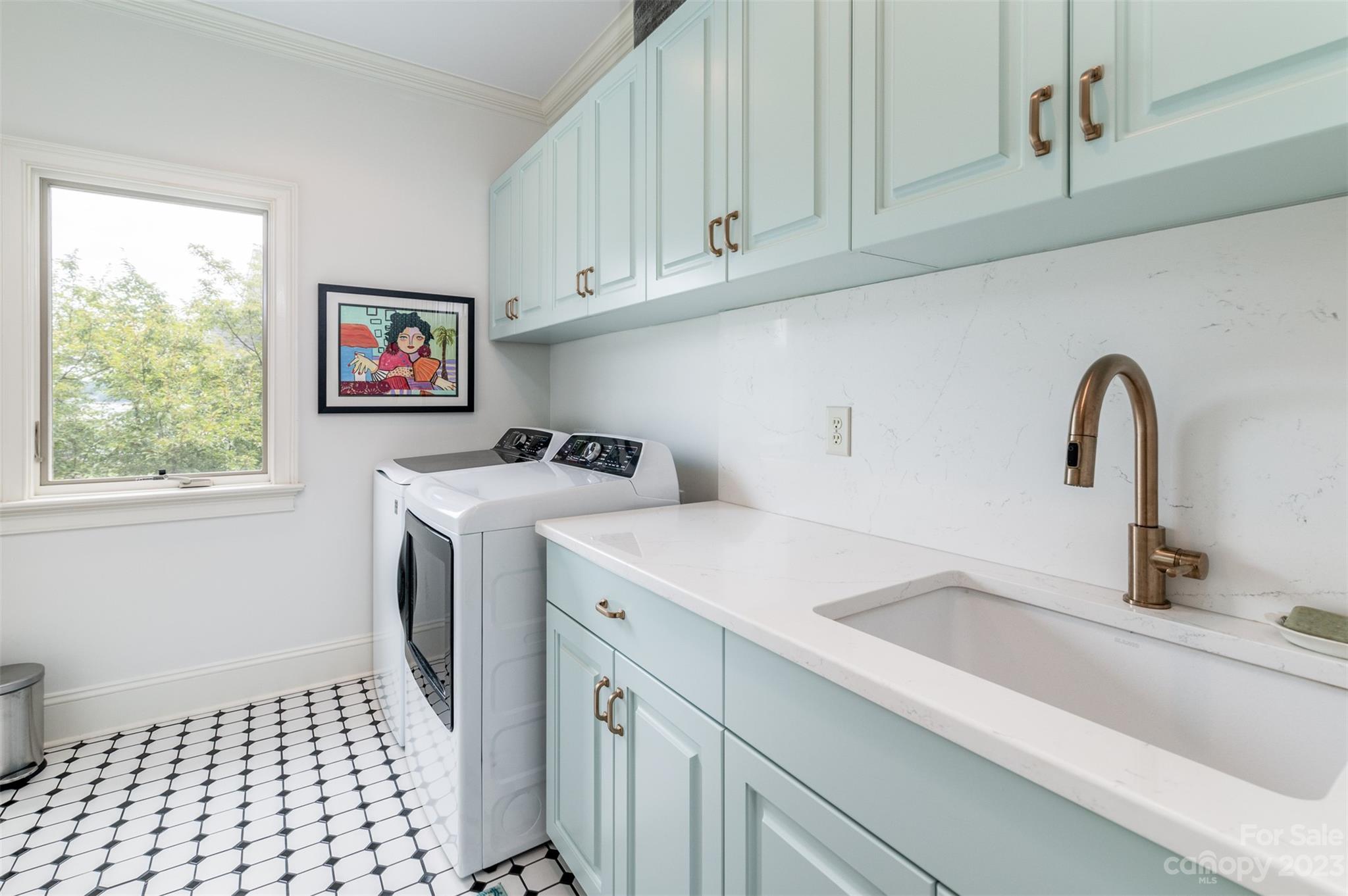 Commodore Peninsula - Residential