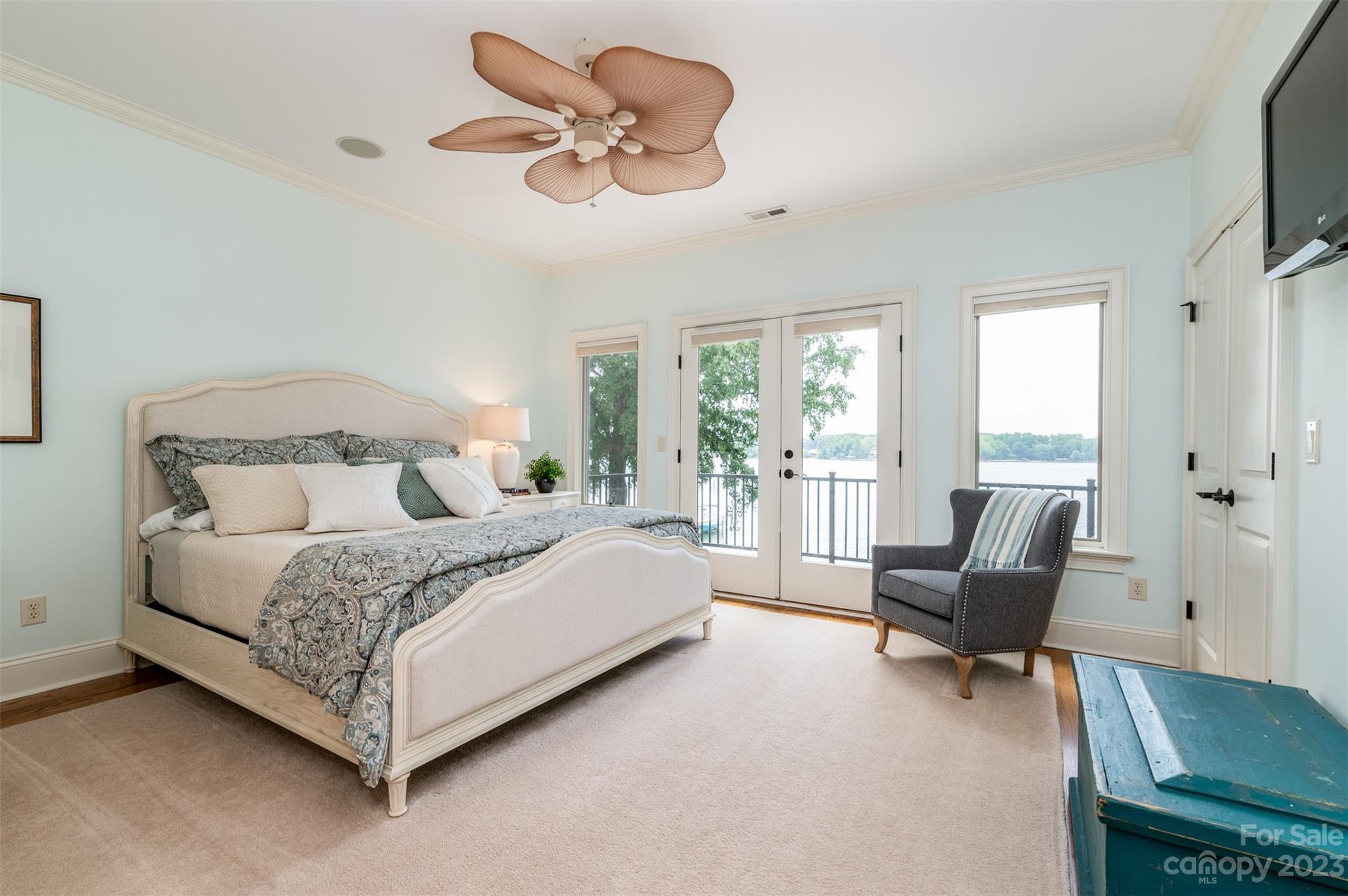 Commodore Peninsula - Residential