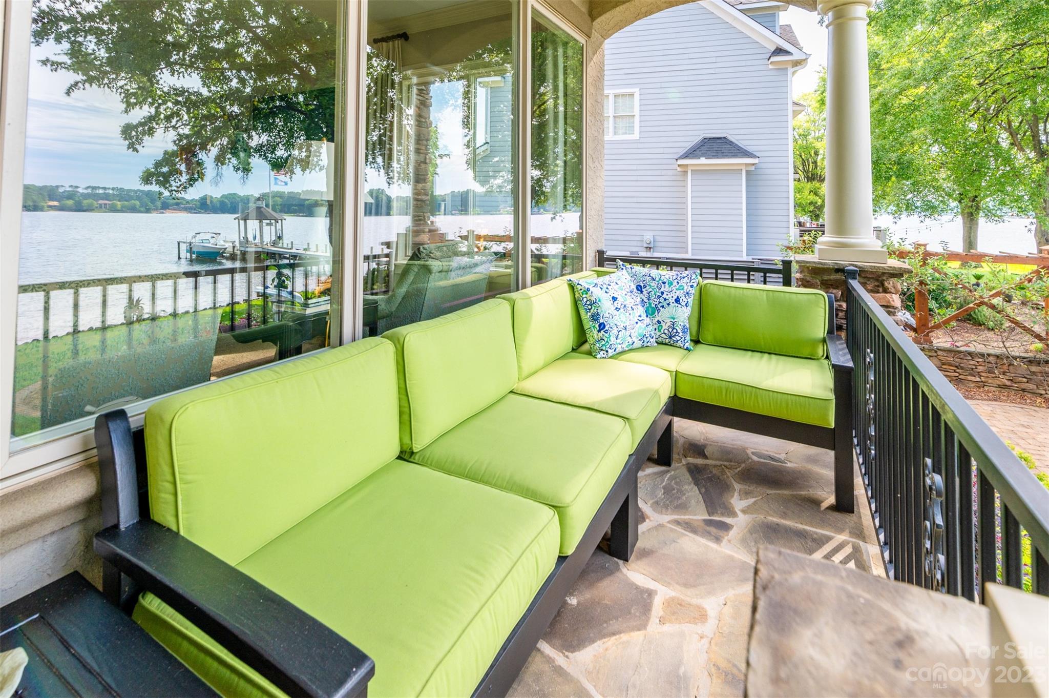 Commodore Peninsula - Residential