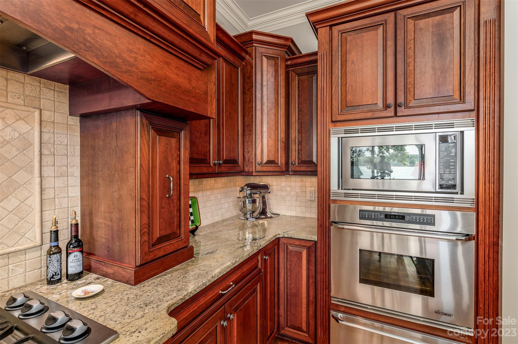 Commodore Peninsula - Residential