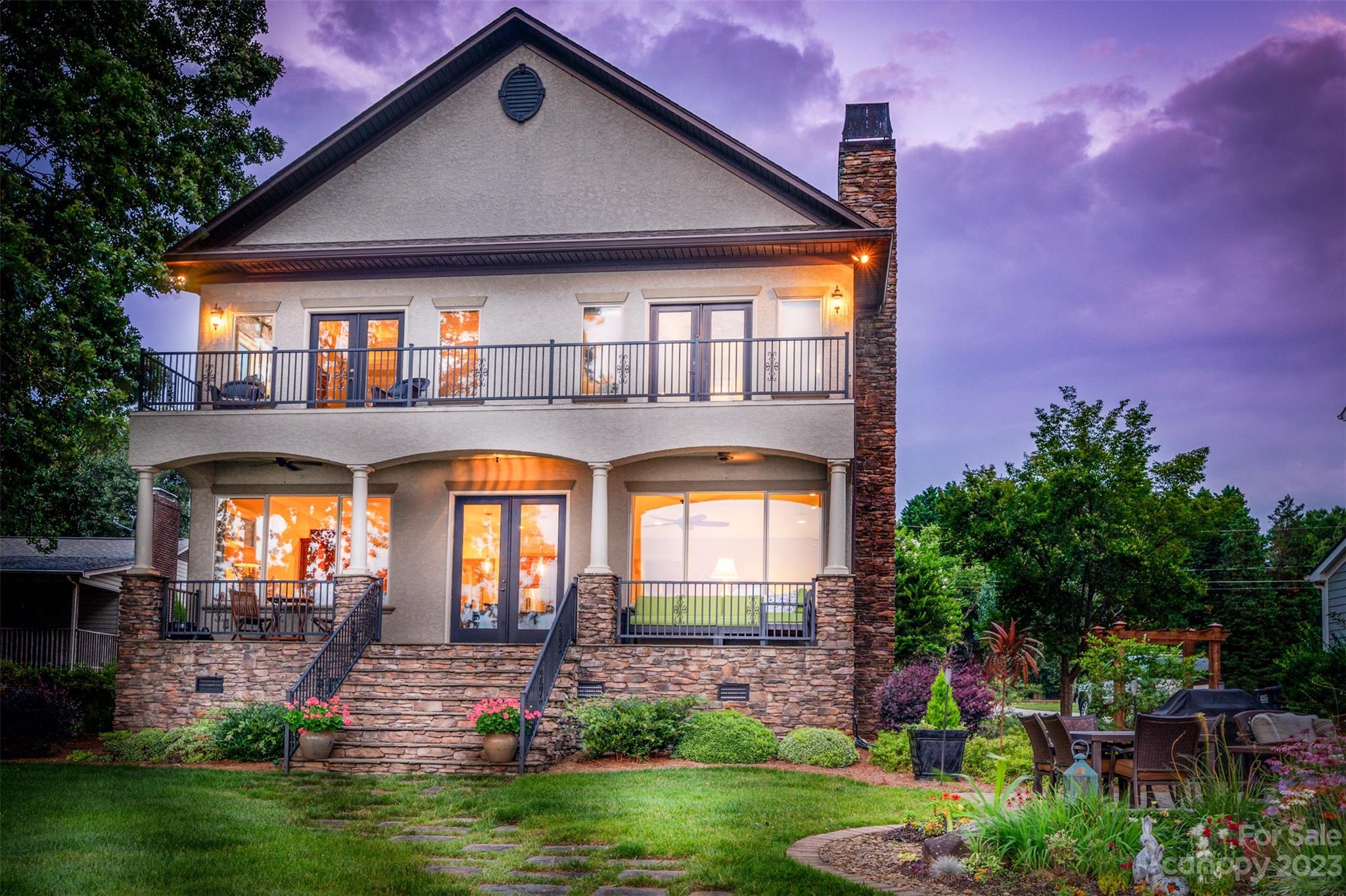 Commodore Peninsula - Residential