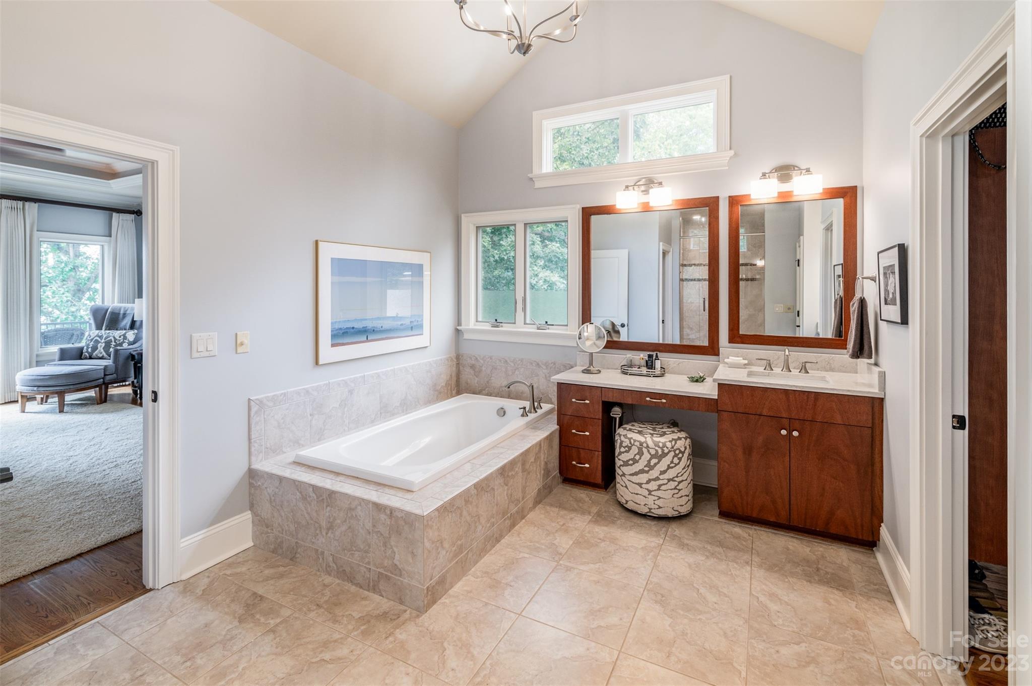 Commodore Peninsula - Residential