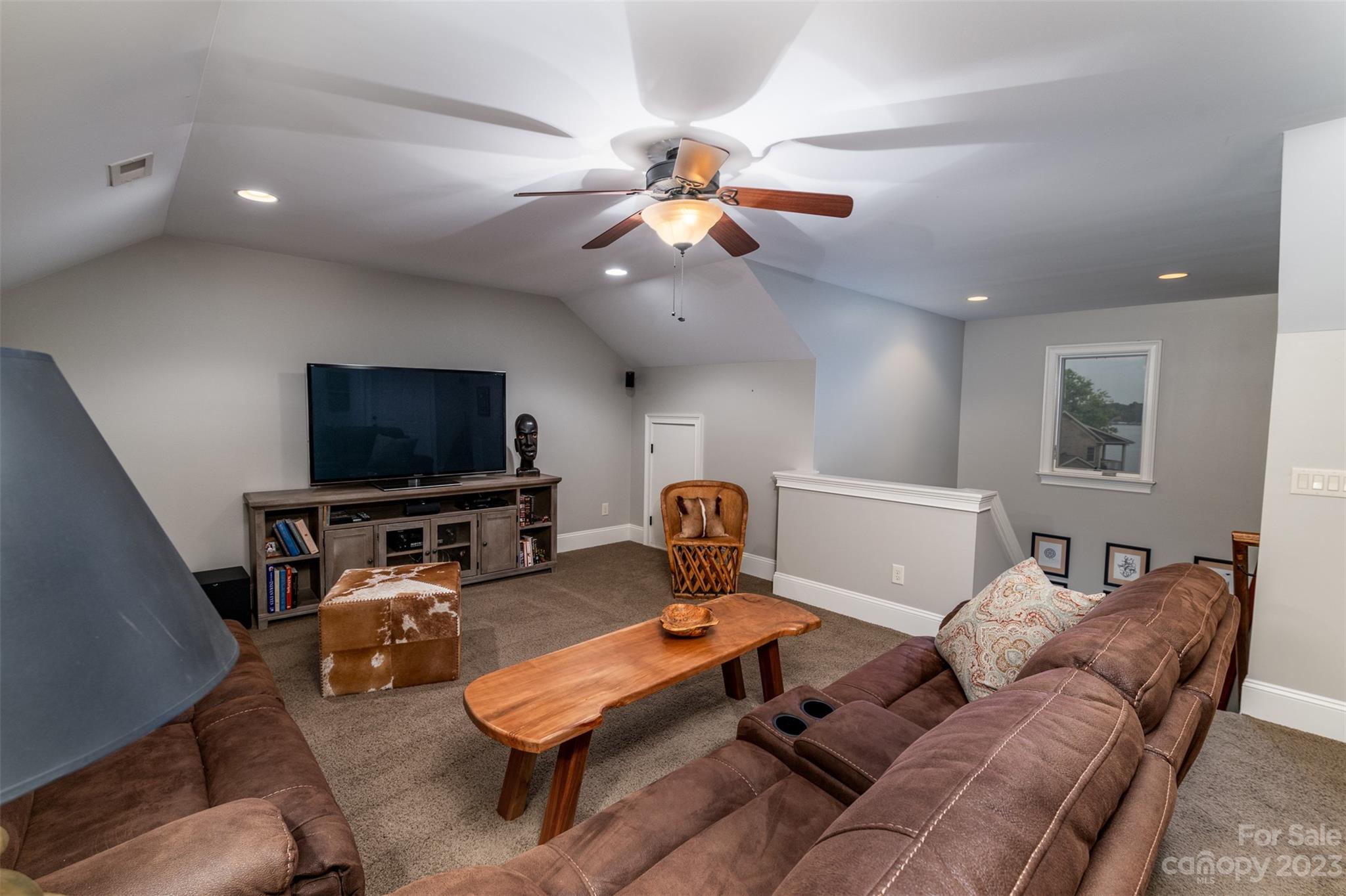 Commodore Peninsula - Residential