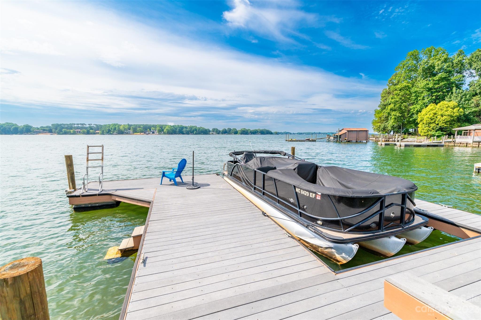 Commodore Peninsula - Residential