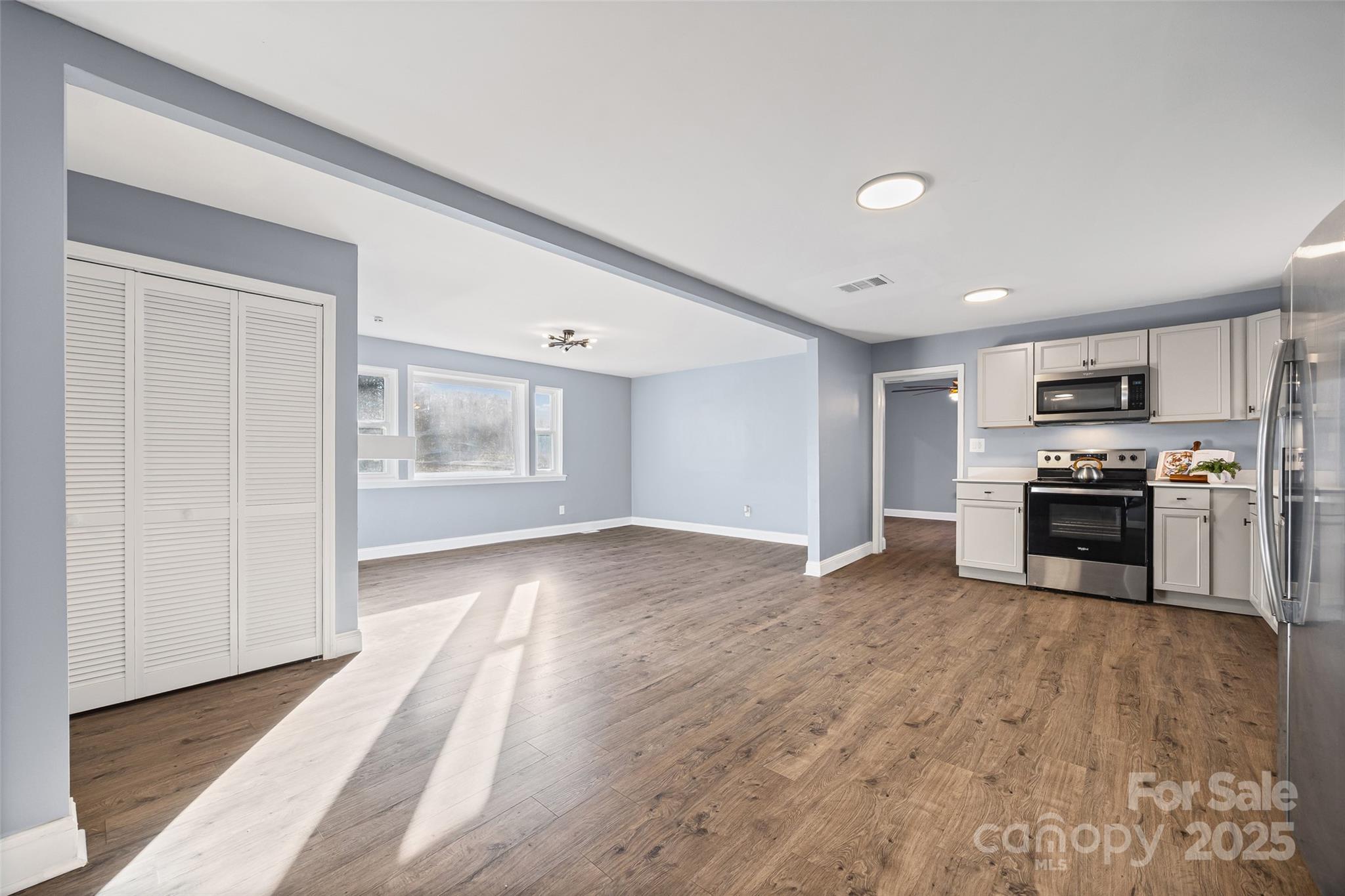 Steeleberry Acres - Residential