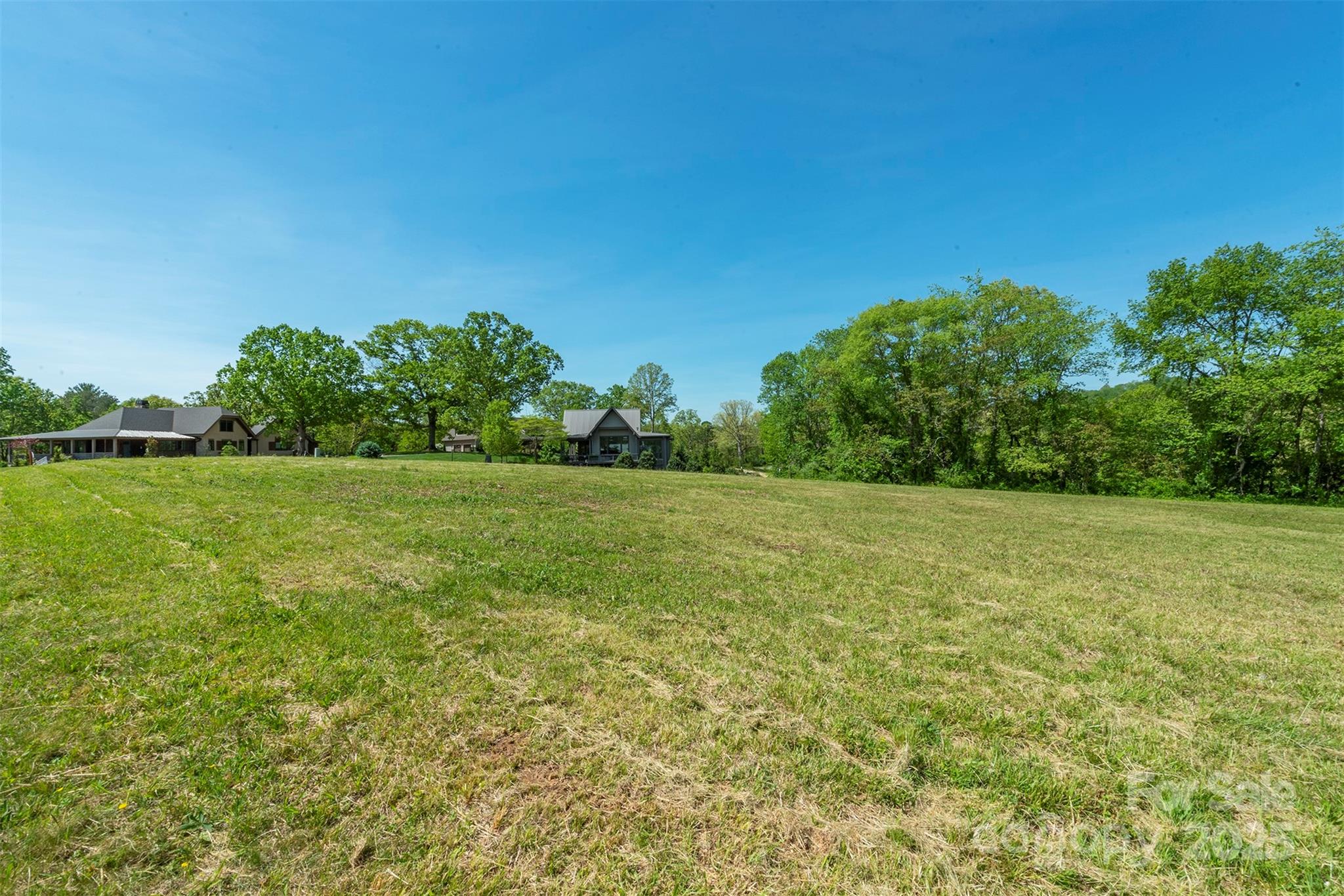 Sovereign Oaks - Land