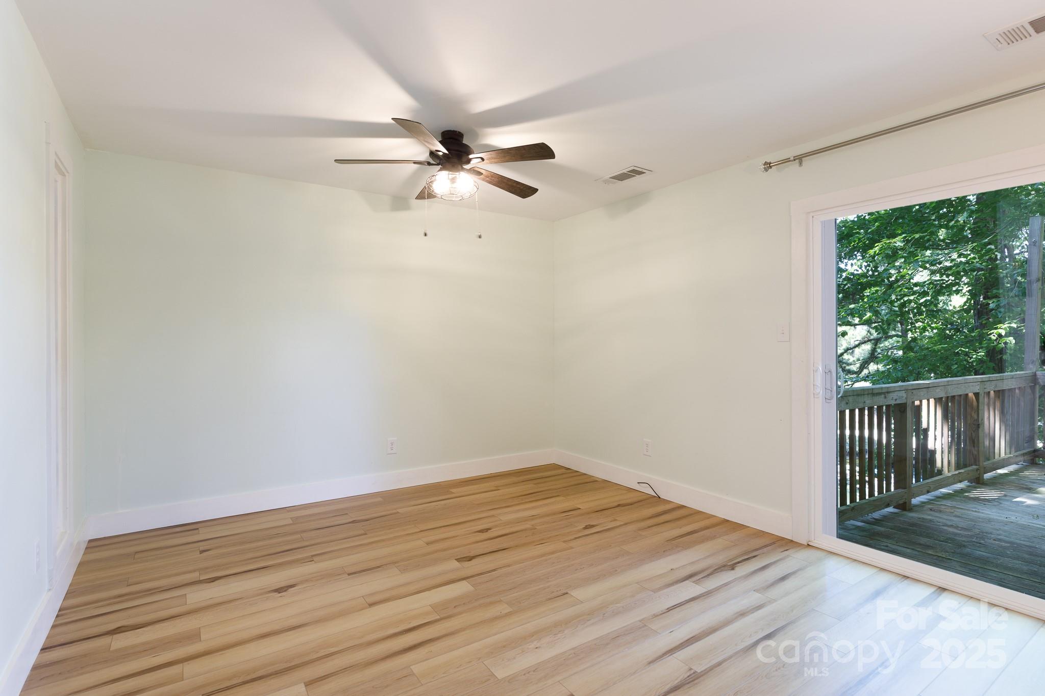 Tega Cay - Residential