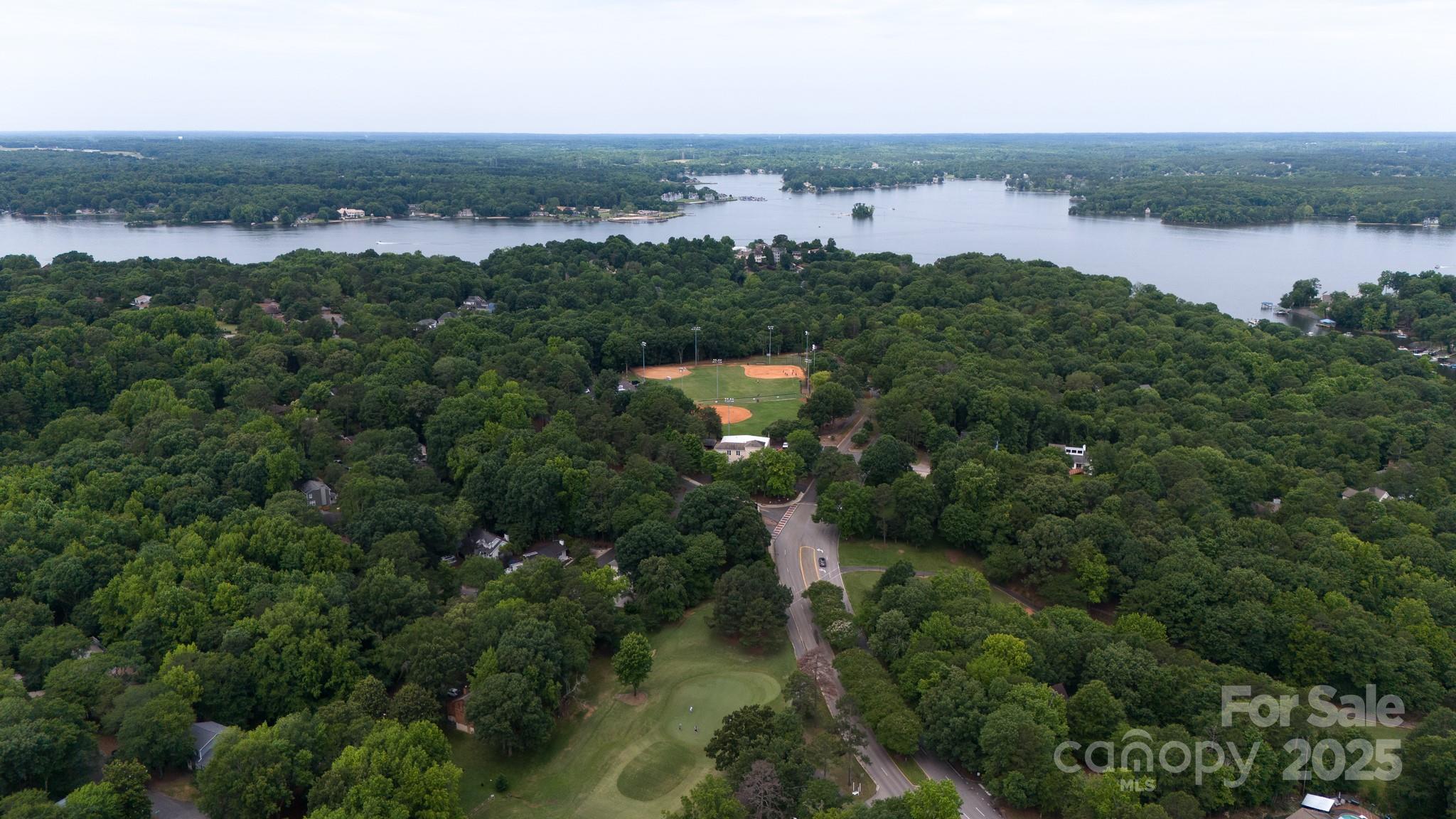 Tega Cay - Residential