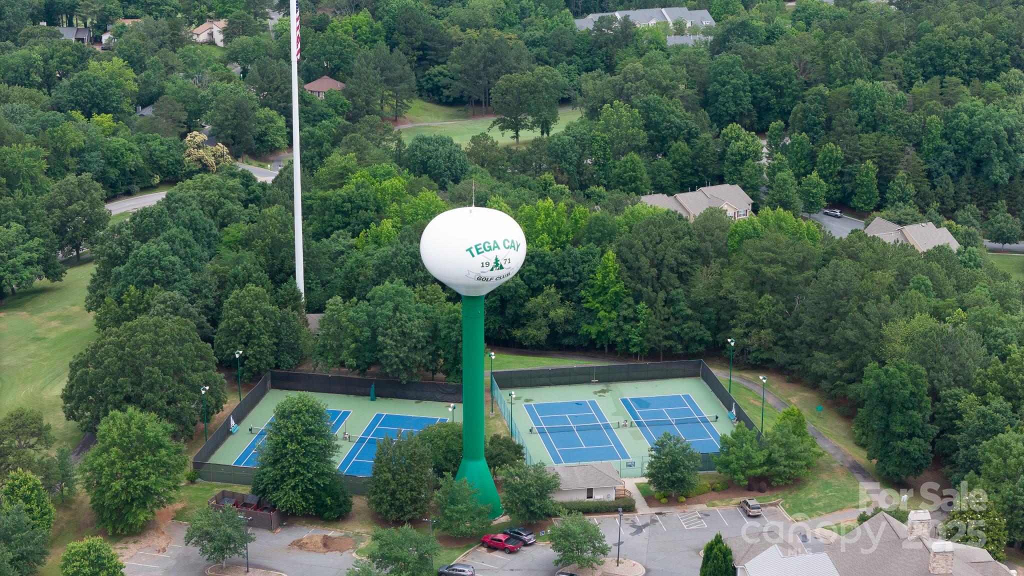 Tega Cay - Residential