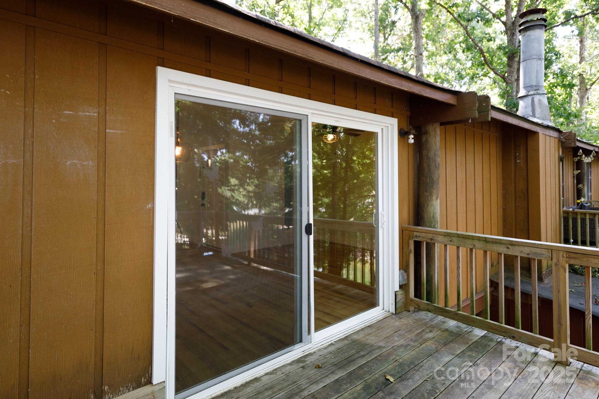 Tega Cay - Residential