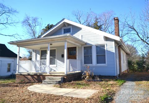 Photo of 128 Harwood Street, Albemarle, NC 28001 (MLS # 4328966)