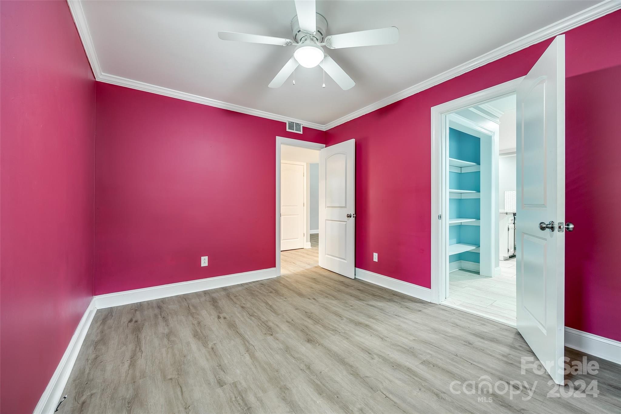 Tega Cay - Residential