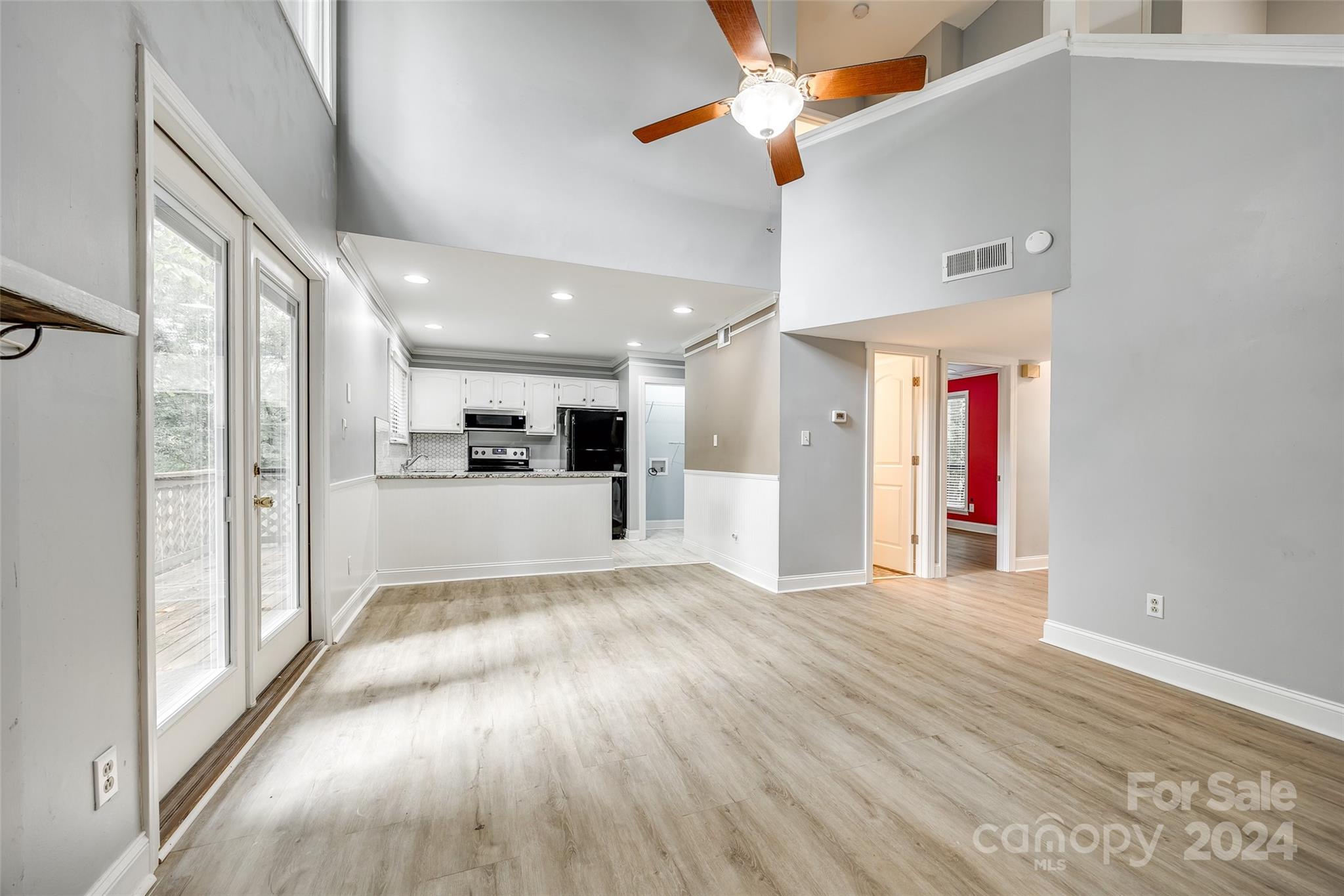 Tega Cay - Residential