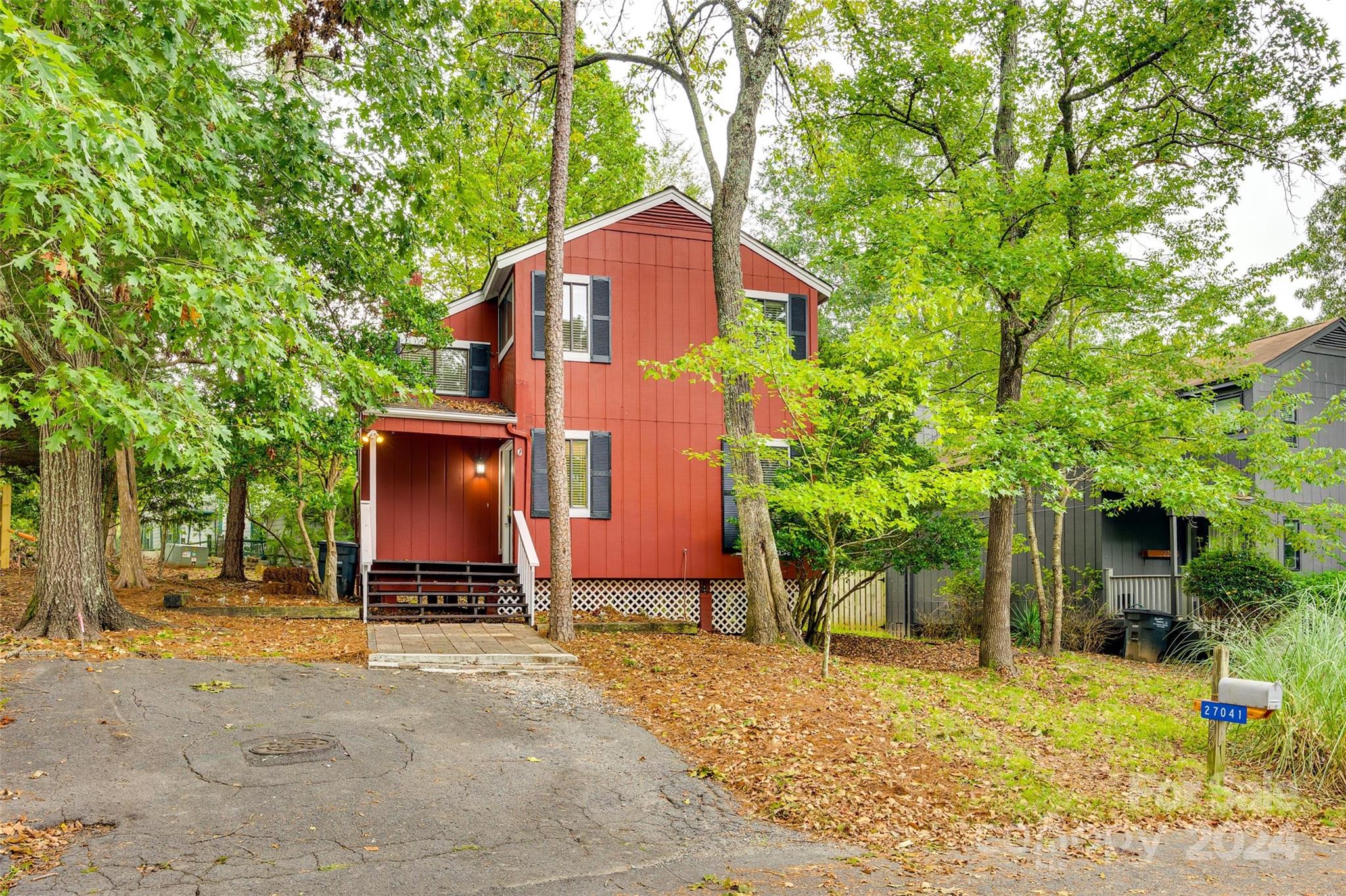 Tega Cay - Residential