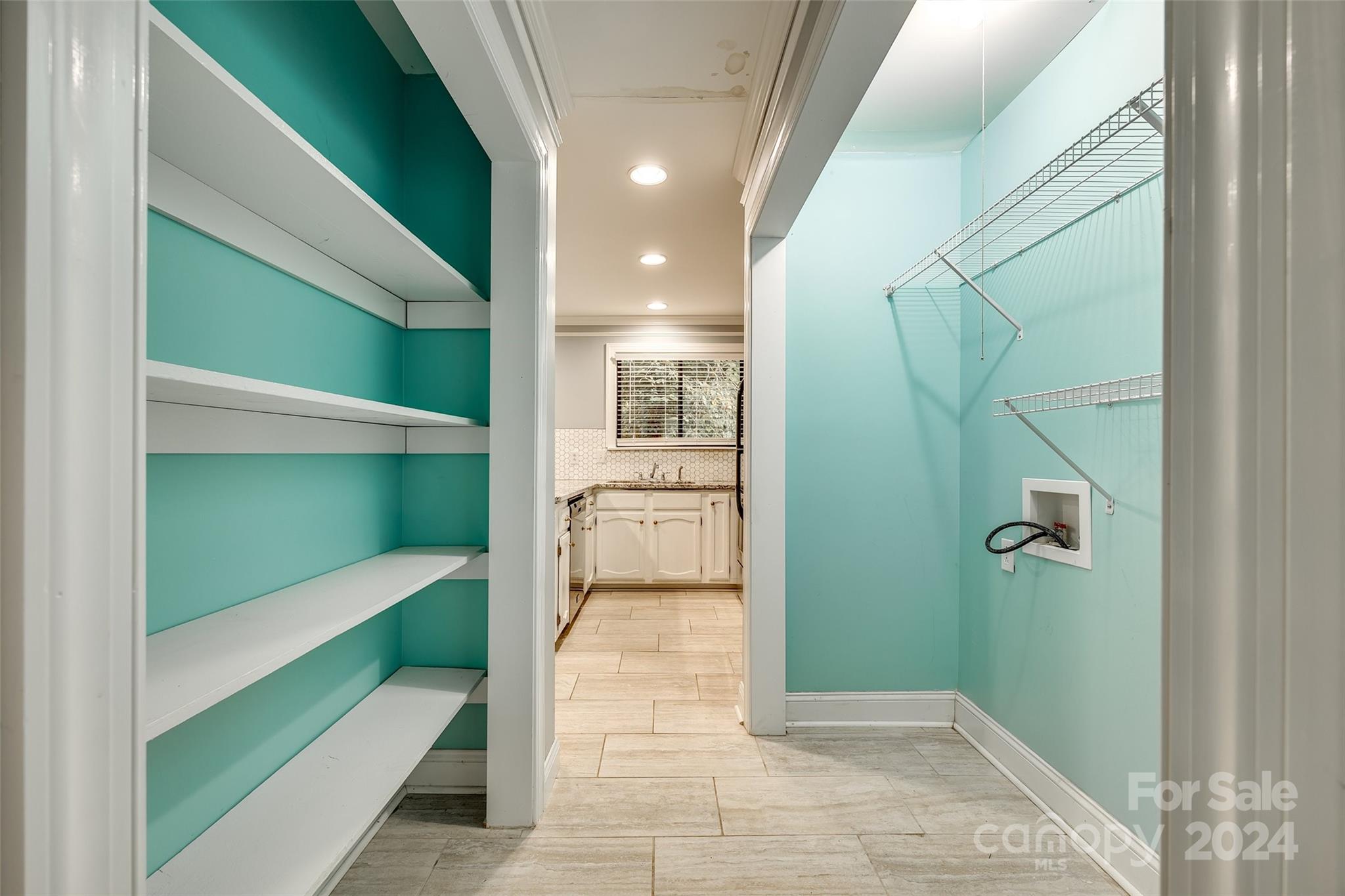 Tega Cay - Residential