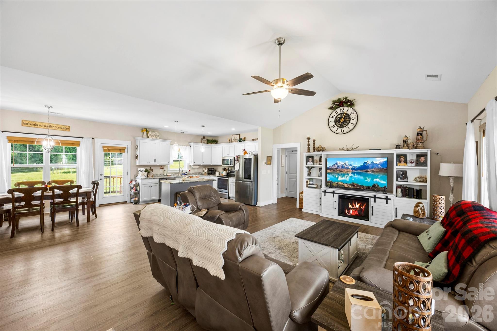 2357 Mintew Circle
