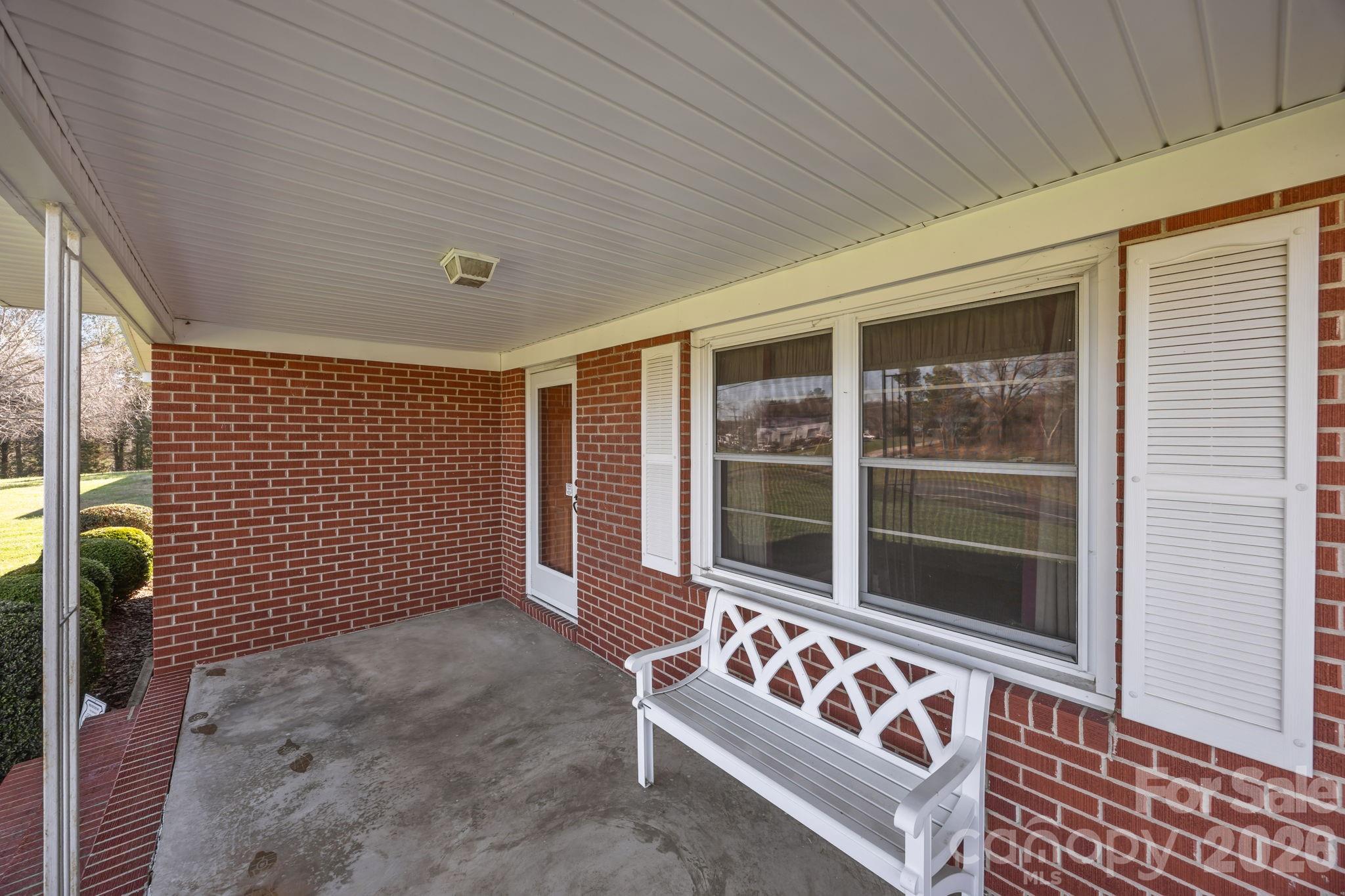 28100 NC HWY 24/27 Highway