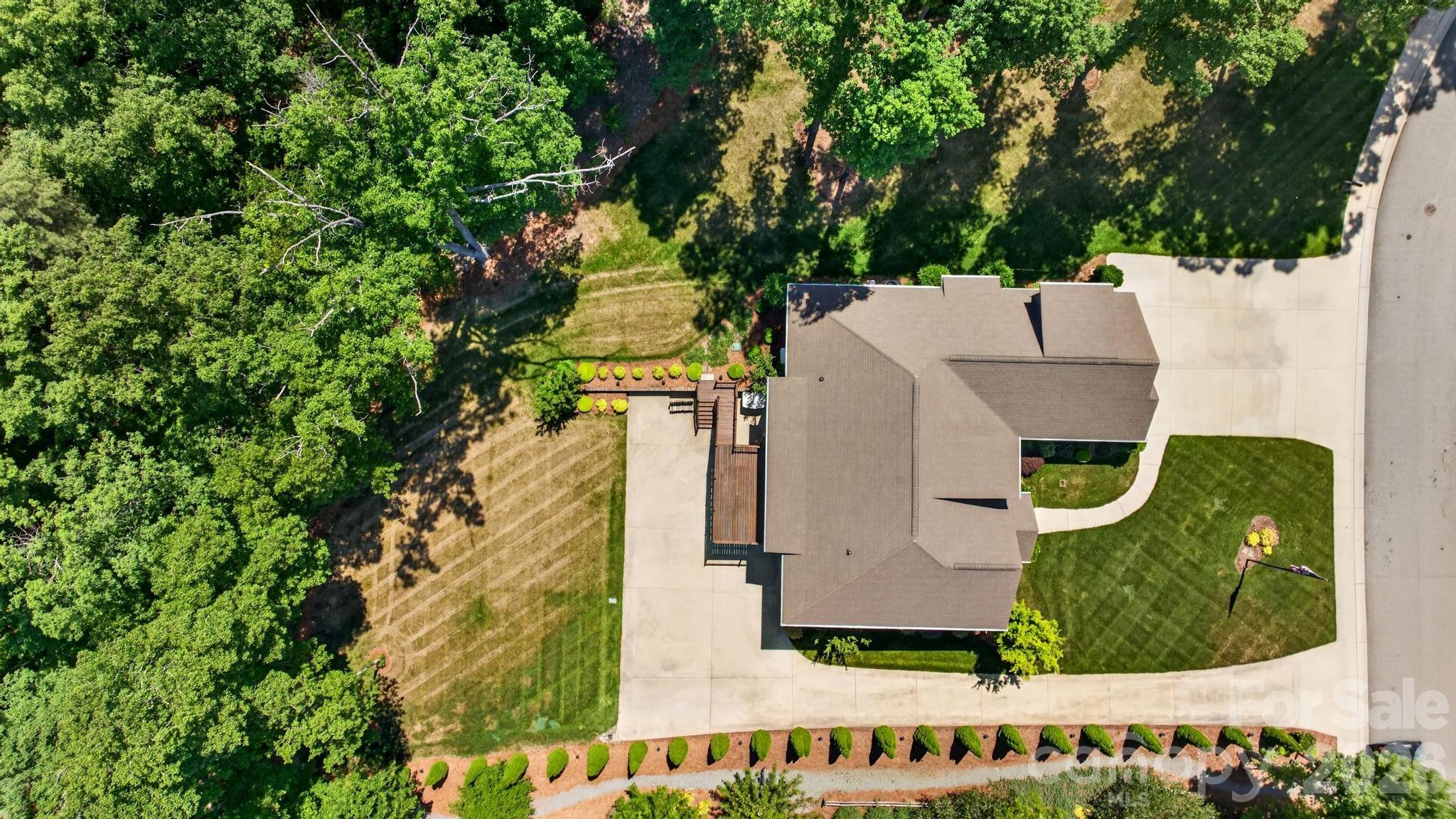 116 Maplewood Court