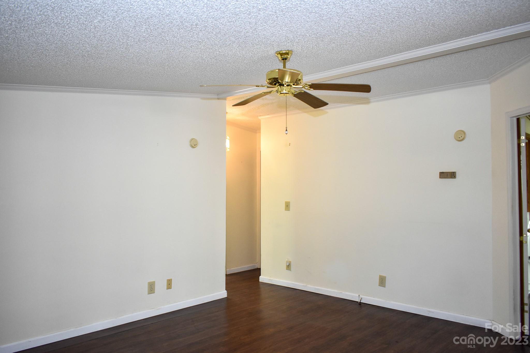 Riverwind - Residential