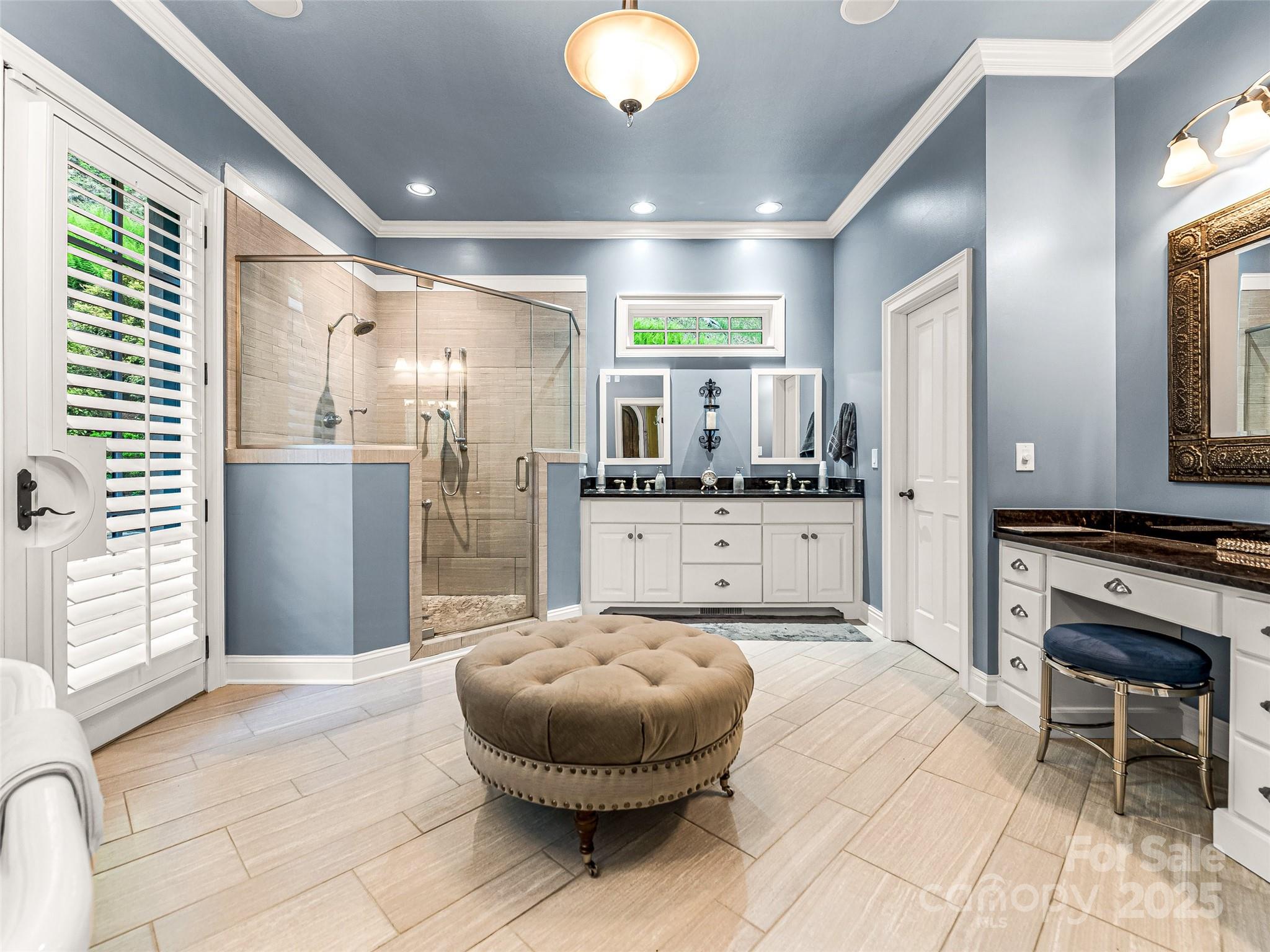 FIE TOP WOODLANDS - Residential