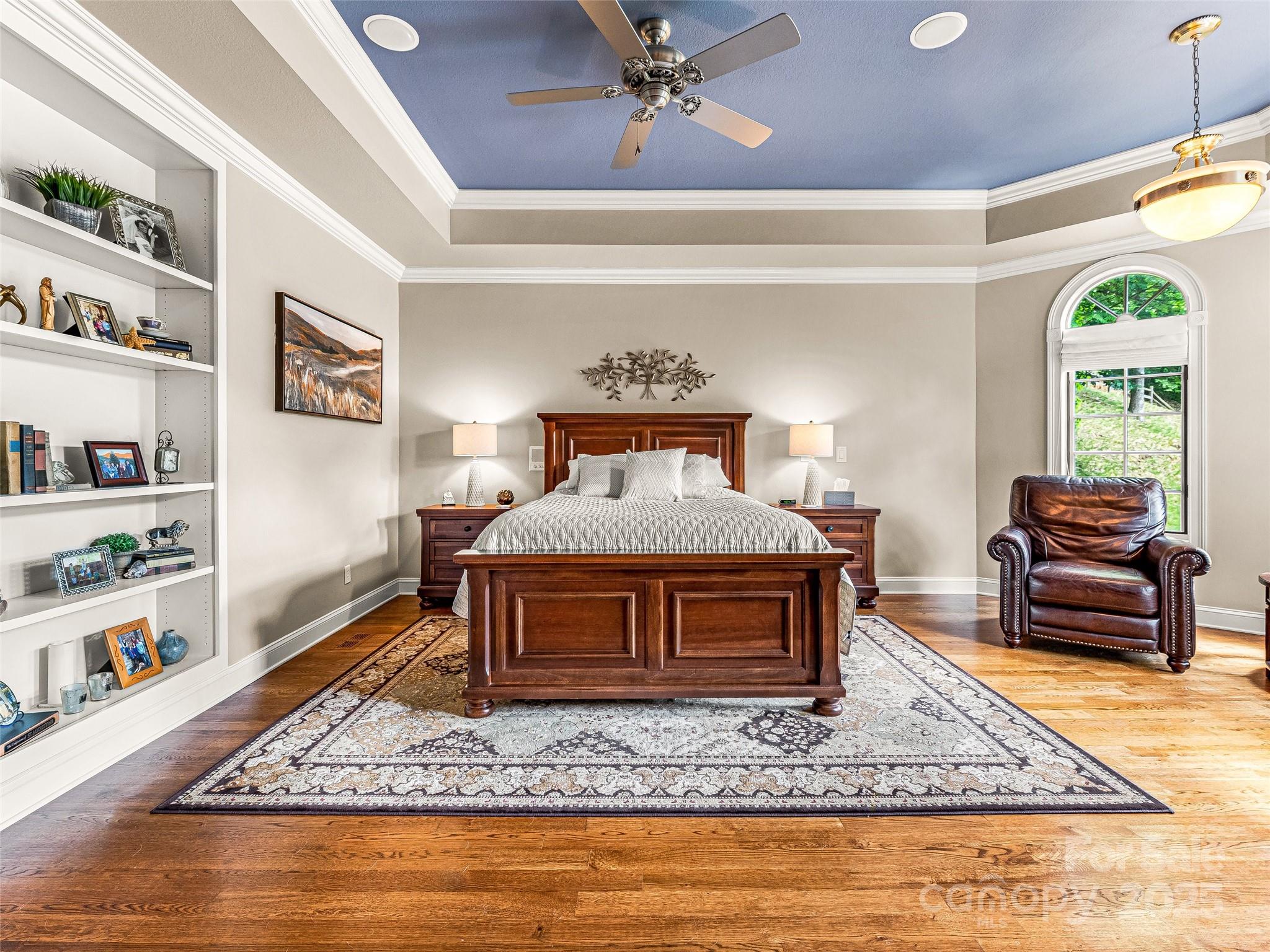 FIE TOP WOODLANDS - Residential