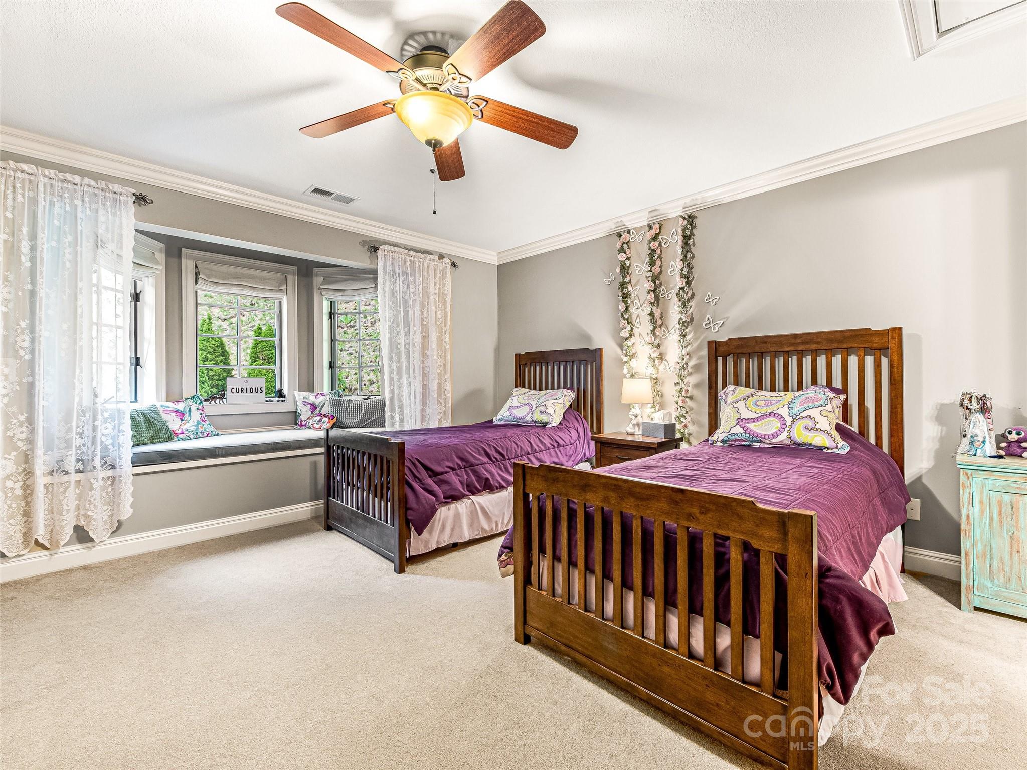 FIE TOP WOODLANDS - Residential