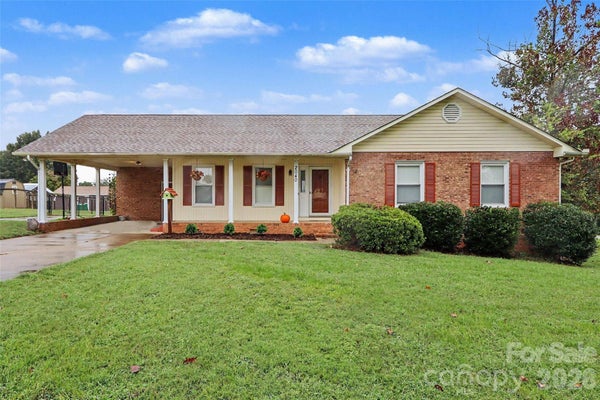 2040 LONDON RD, MOORESVILLE, NC 28115 - Image 06cf9cad31b2d23c4ece7b8003e91df5/1404348683