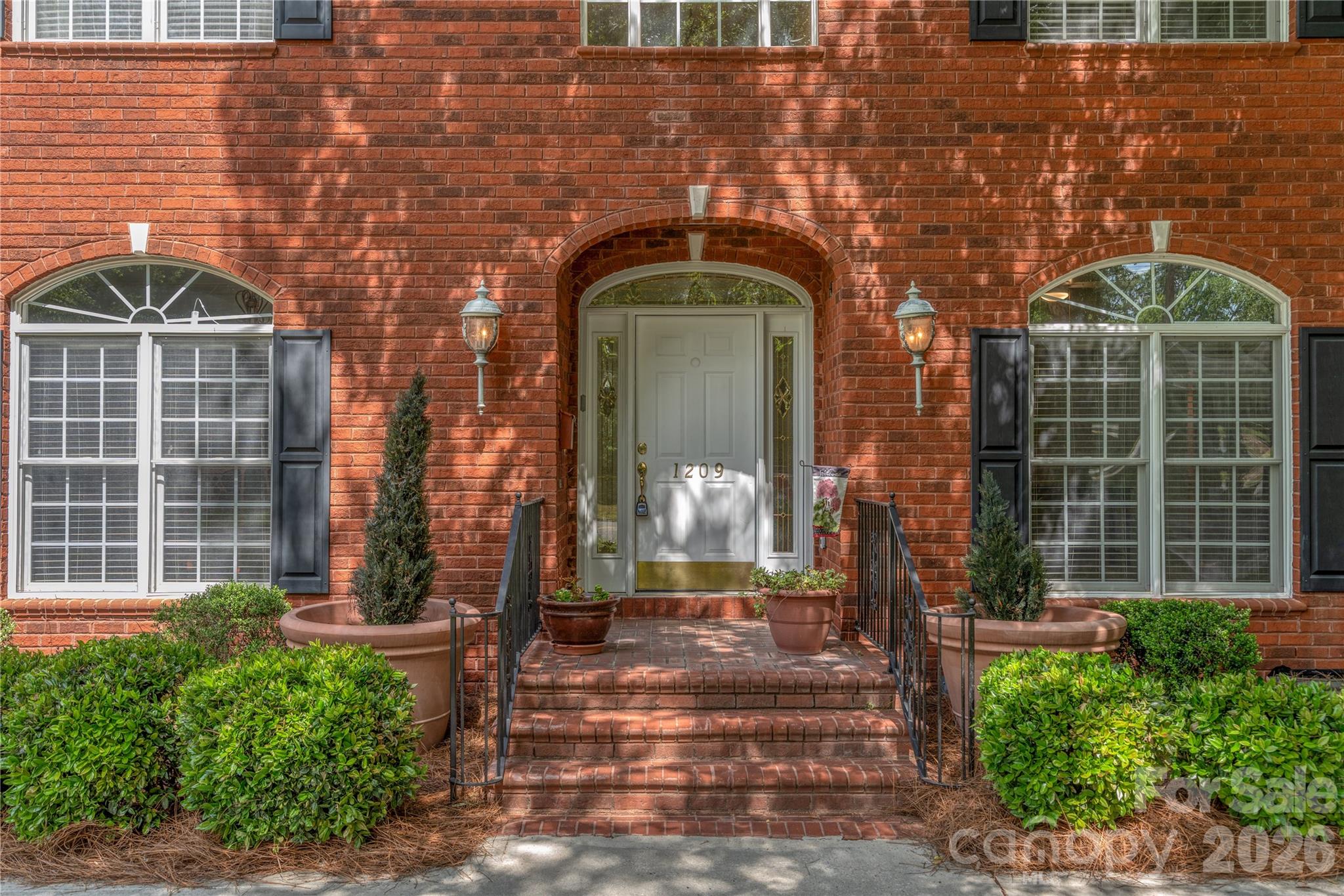 Forest Hills - Residential